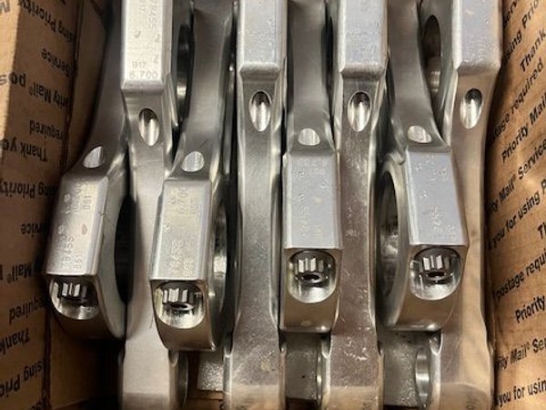 CP Carrillo BBC Aluminum rods  for Sale $300 