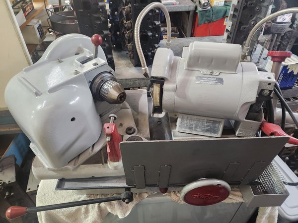 Sioux 680 Series Valve Grinding / Valve Facer Machine  for Sale $1,350 