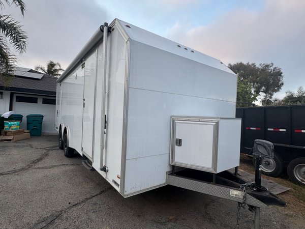 2019 ultra haulers 24’ Race/Toy Hauler Trailer – $21,50  for Sale $21,500 