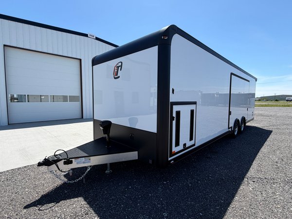  2026 Intech Lite 28' w/Escape Door 