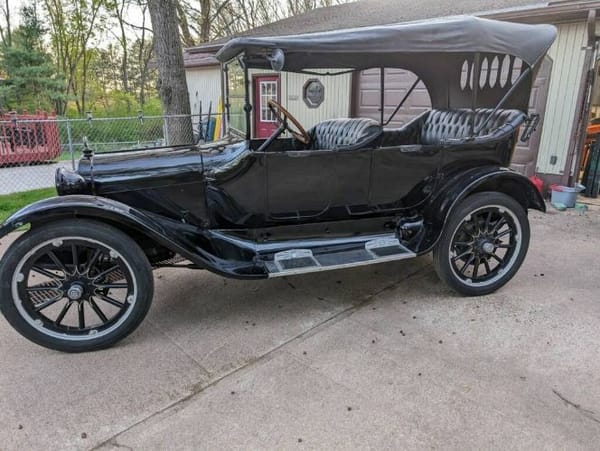 1917 Dodge Touring Sedan  for Sale $20,995 