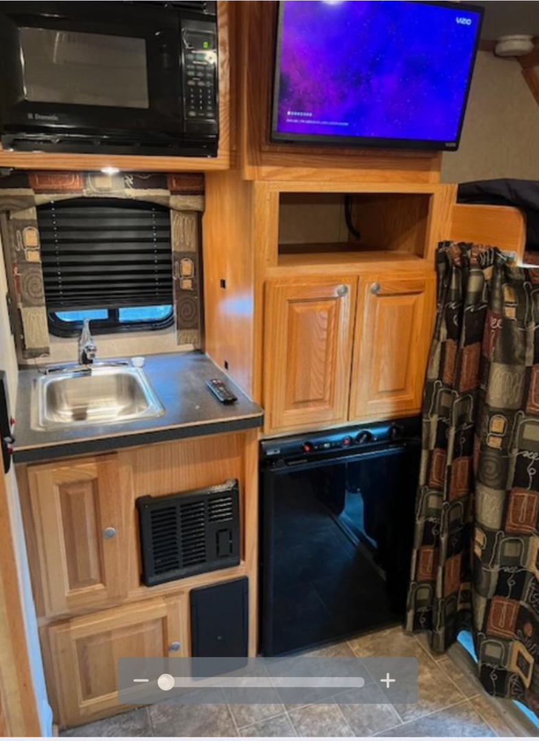 2009 Pony Express Top Kick, 70 K Miles, for Sale in Wynnewood, OK