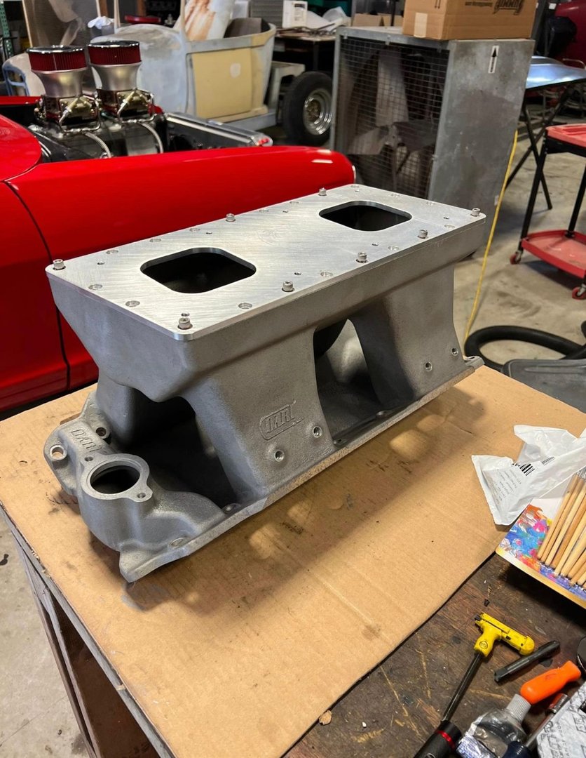 Tall deck bbc dart tunnel ram manifold for Sale in COMMERCE CITY, CO RacingJunk