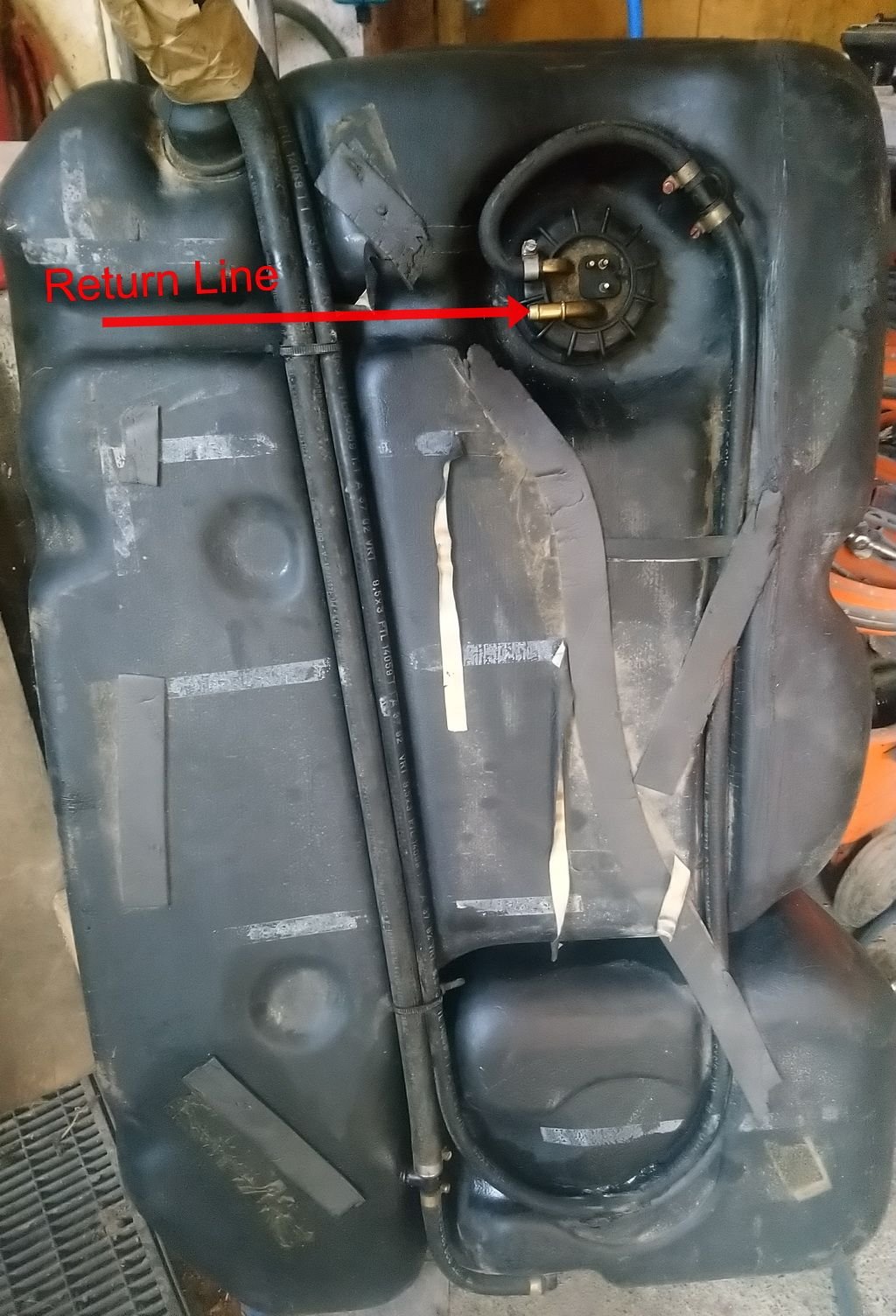 Removing fuel return line to tank Rennlist Porsche Discussion Forums