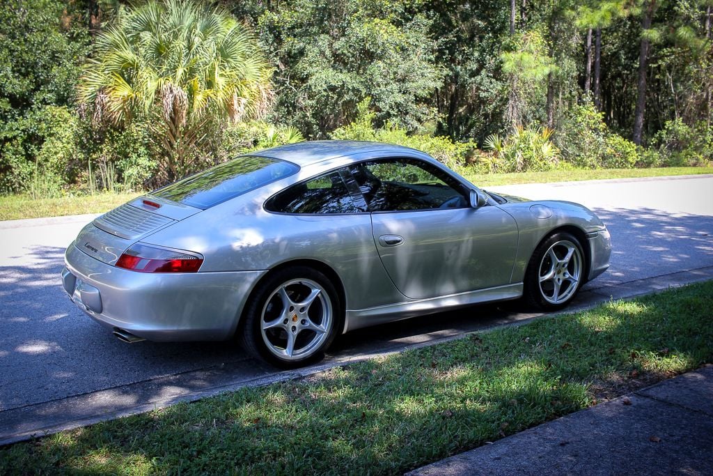 2004 Porsche 911 - Well maintained and optioned 2004 Carrera For Sale - Used - VIN WP0AA29934S621483 - 88,000 Miles - 6 cyl - 2WD - Manual - Coupe - Silver - Land O Lakes, FL 34639, United States