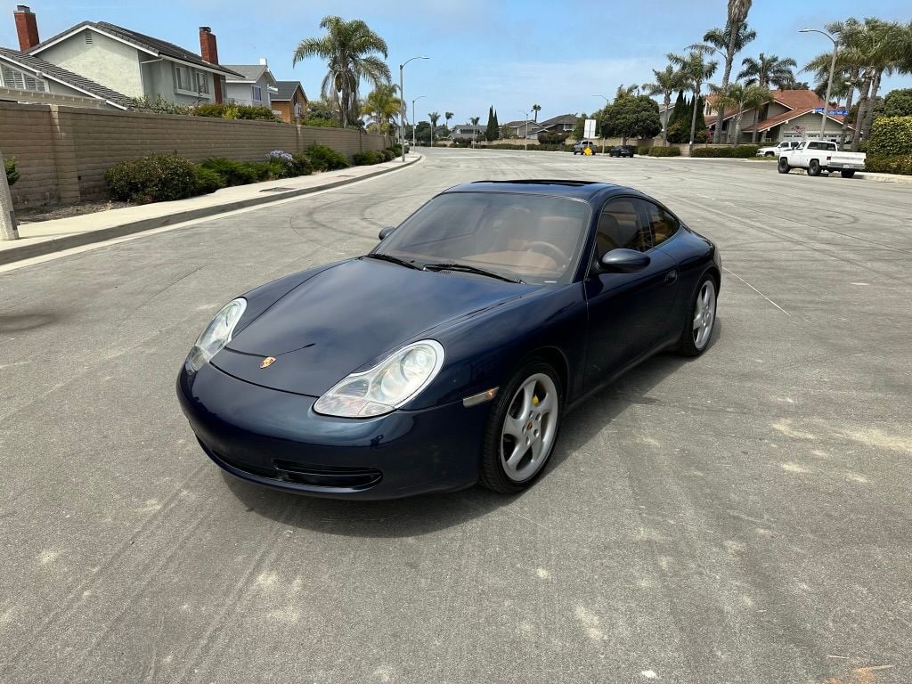 Porsche 1999 911 Carrera C2 6MT Ocean Blue w/ Tan Interior