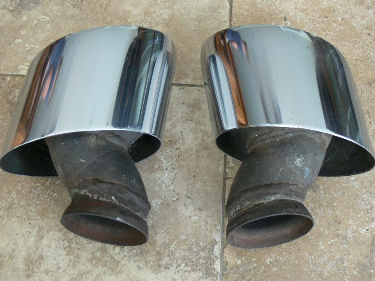 Engine - Exhaust - Porsche 993 Wide Oval Tips for C2S or C4S EP7110 - Used - 1996 to 1998 Porsche 911 - Agoura Hills, CA 91301, United States