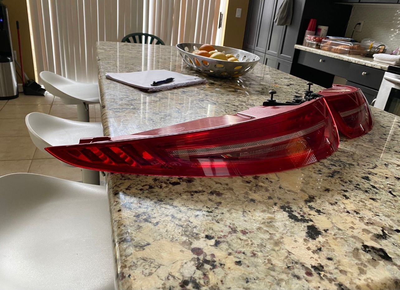 Lights - Used OEM  991.1 Tail Lamps (Pair) From my TTS - Used - 2013 to 2016 Porsche 911 - Miramar, FL 33027, United States