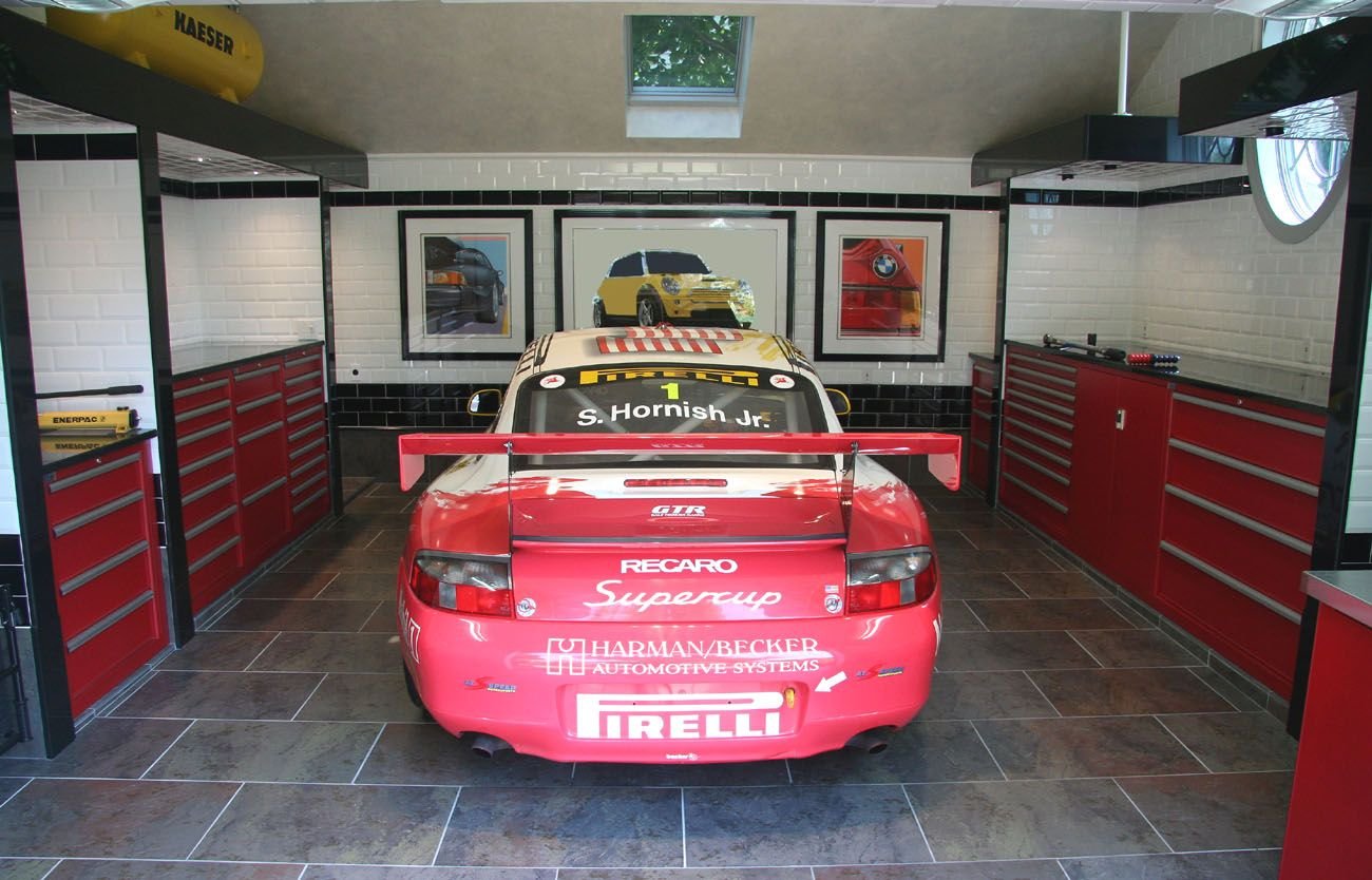 Heated Garage for Rentfor detailing or storage (Northern NJ