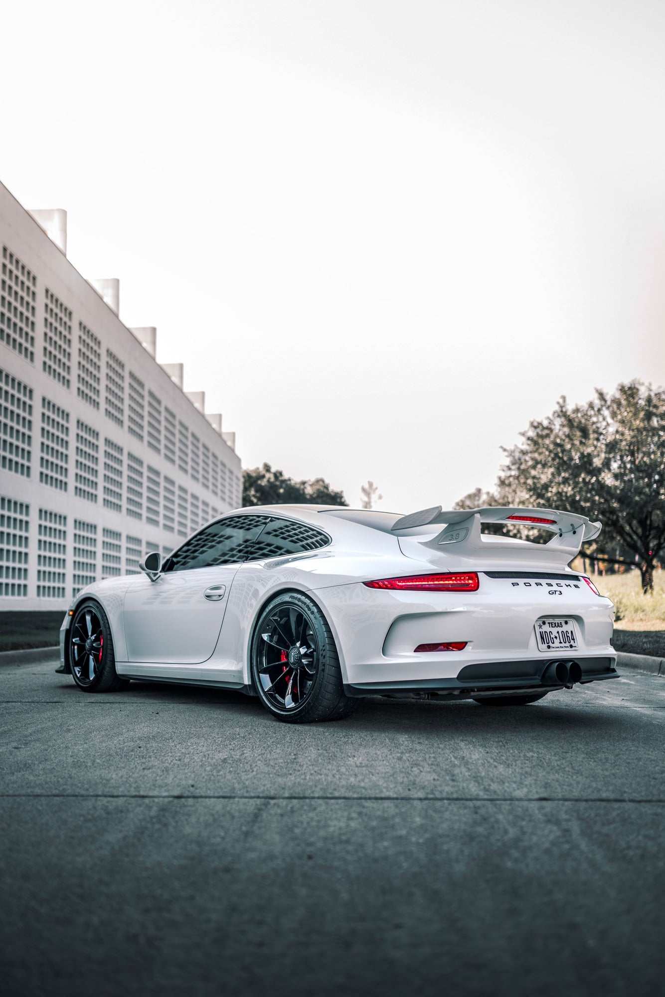 2015 Porsche GT3 - 2015 GT3 For Sale - Used - VIN WP0AC2A98FS183200 - 31,000 Miles - 6 cyl - 2WD - Automatic - Coupe - White - Dallas, TX 75056, United States