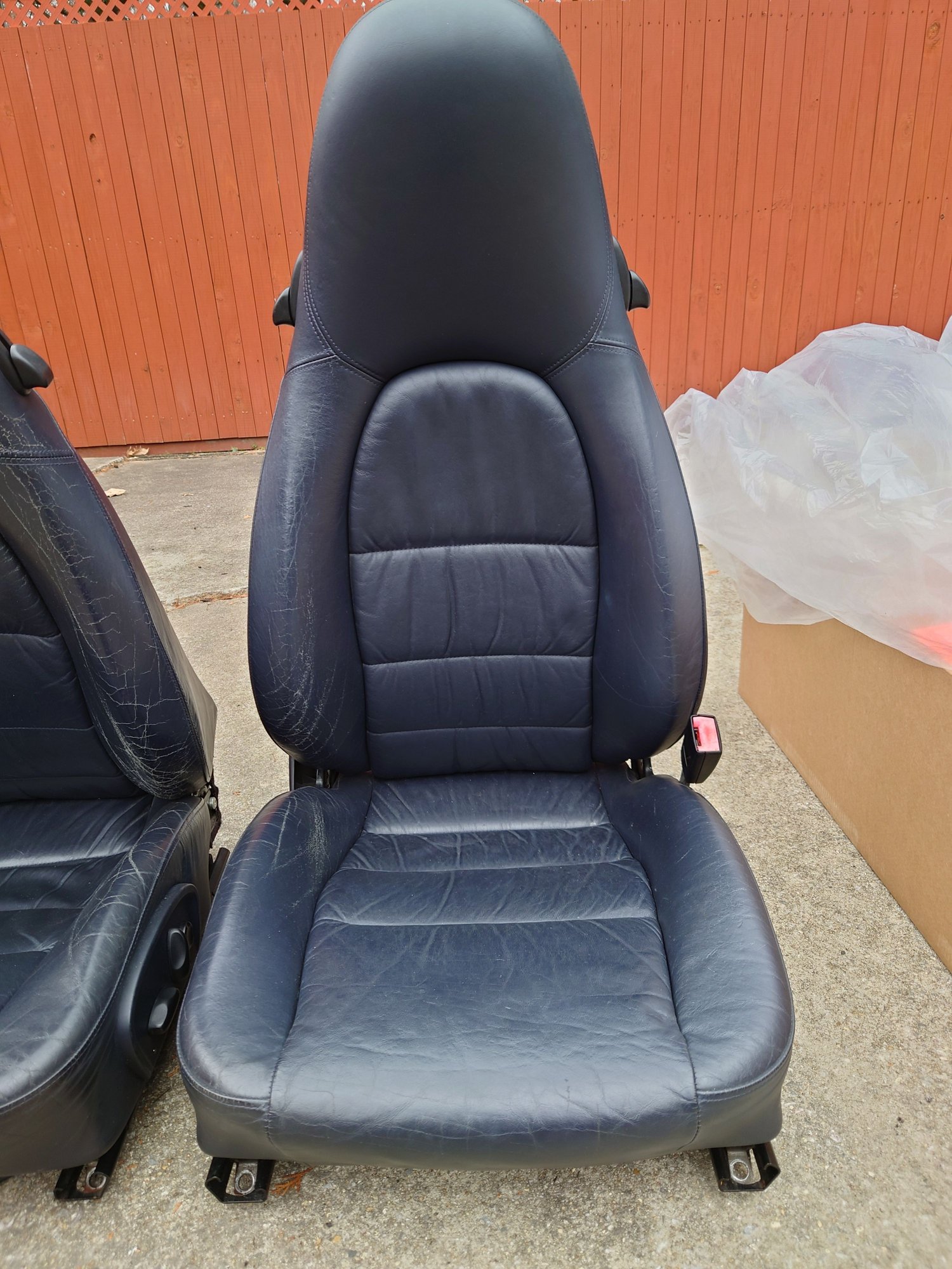 Interior/Upholstery - Metropole blue 996 911 C4S front seats for sale - Used - 1999 to 2005 Porsche 911 - Owings Mills, MD 21117, United States