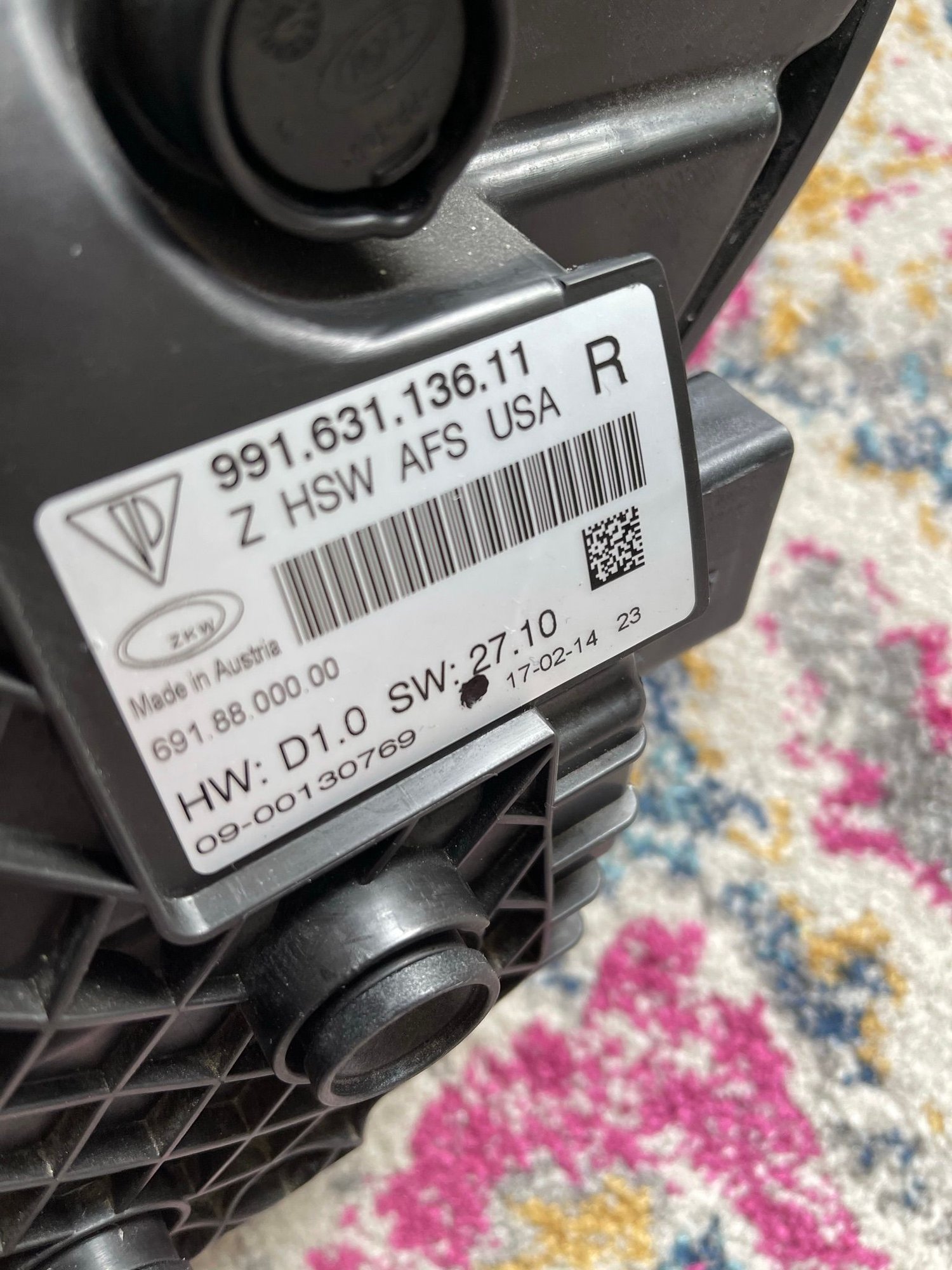 Lights - 991 911 GT3 Xenon Headlight Pair - Used - 2012 to 2017 Porsche 911 - Dearborn, MI 48124, United States