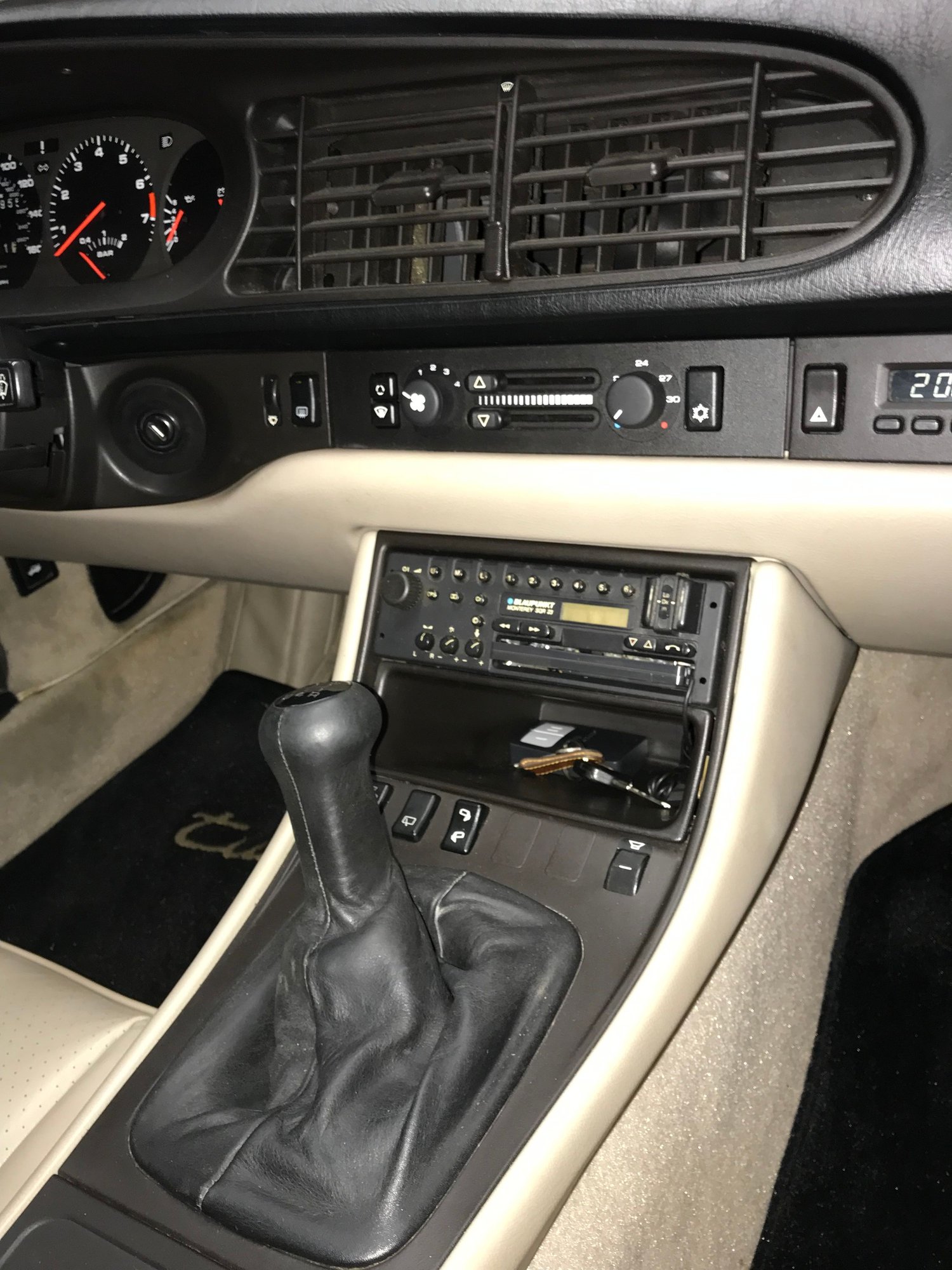 1986 Porsche 944 - 48k Mile 1986 944 Turbo in Zermatt Silver - Used - VIN WP0AA0958GN152640 - 48,500 Miles - 4 cyl - 2WD - Manual - Coupe - Silver - Los Angeles, CA 90266, United States