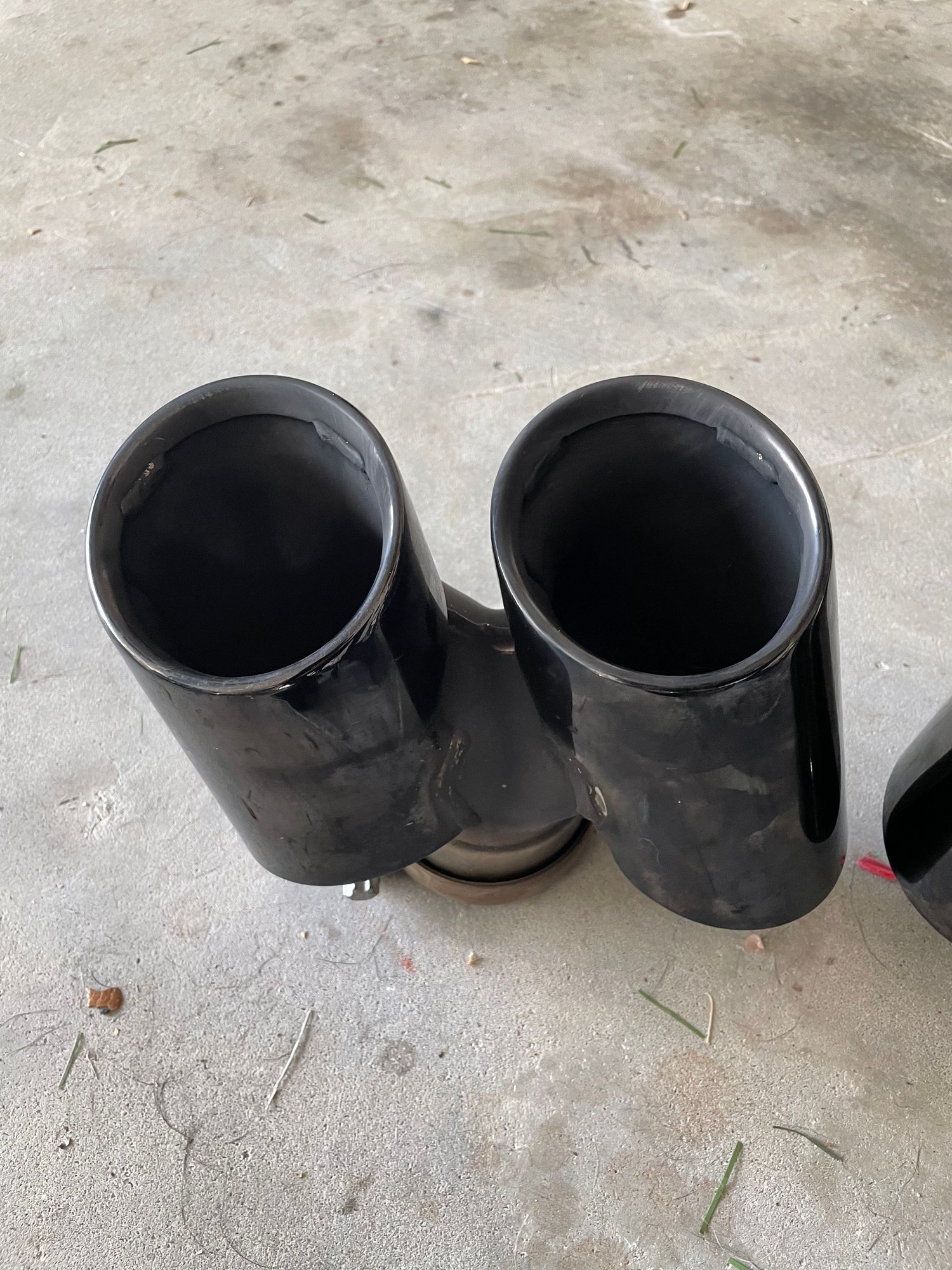 Quad exhaust tips/ Black chrome Rennlist Porsche Discussion Forums