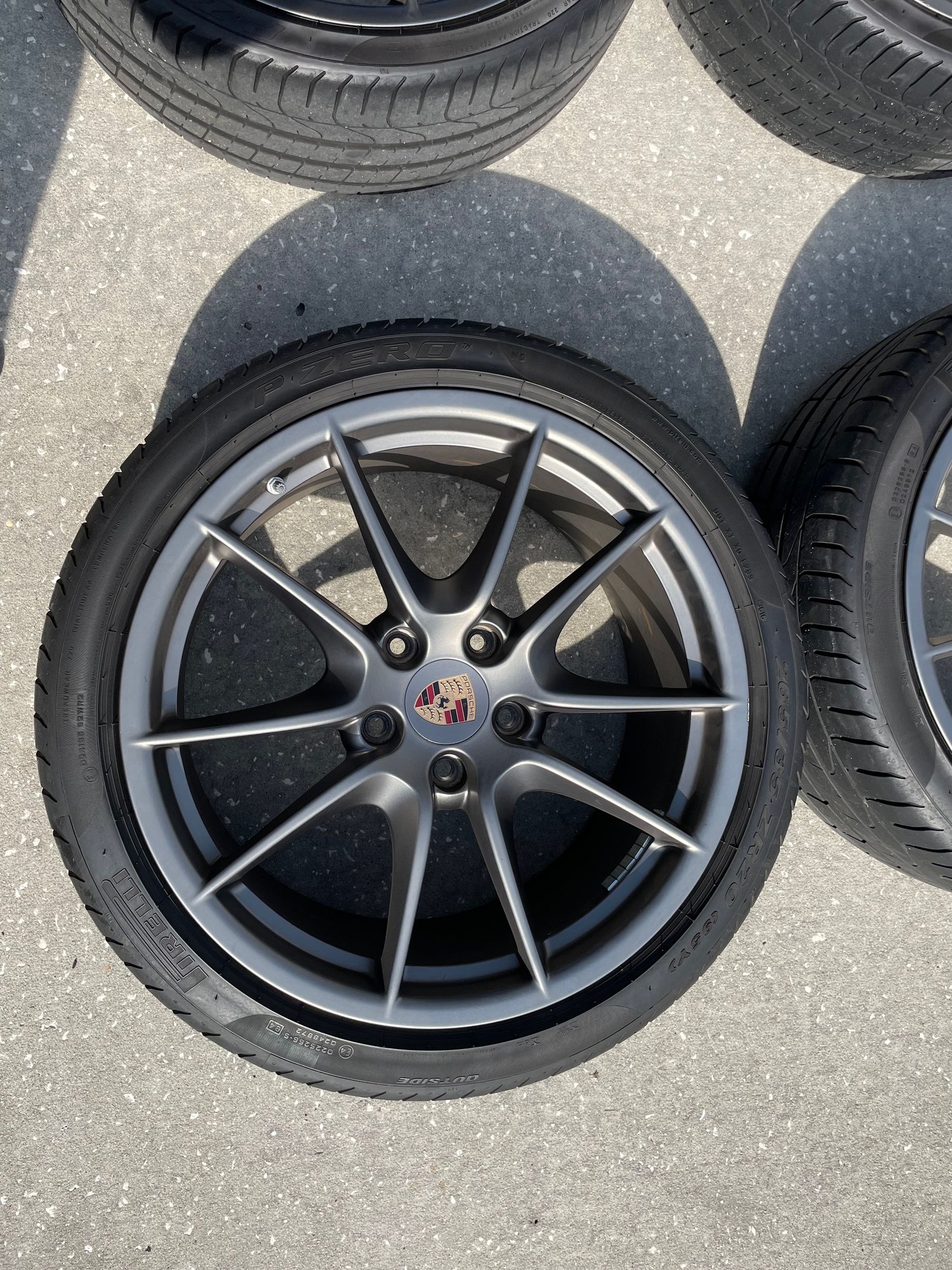 Wheels and Tires/Axles - PORSCHE BOXSTER/CAYMAN OEM CARRERA SIII SATIN PLATINUM WHEEL/TIRE/TPMS/CAP SET - Used - 2014 to 2018 Porsche Cayman - Tampa, FL 33626, United States
