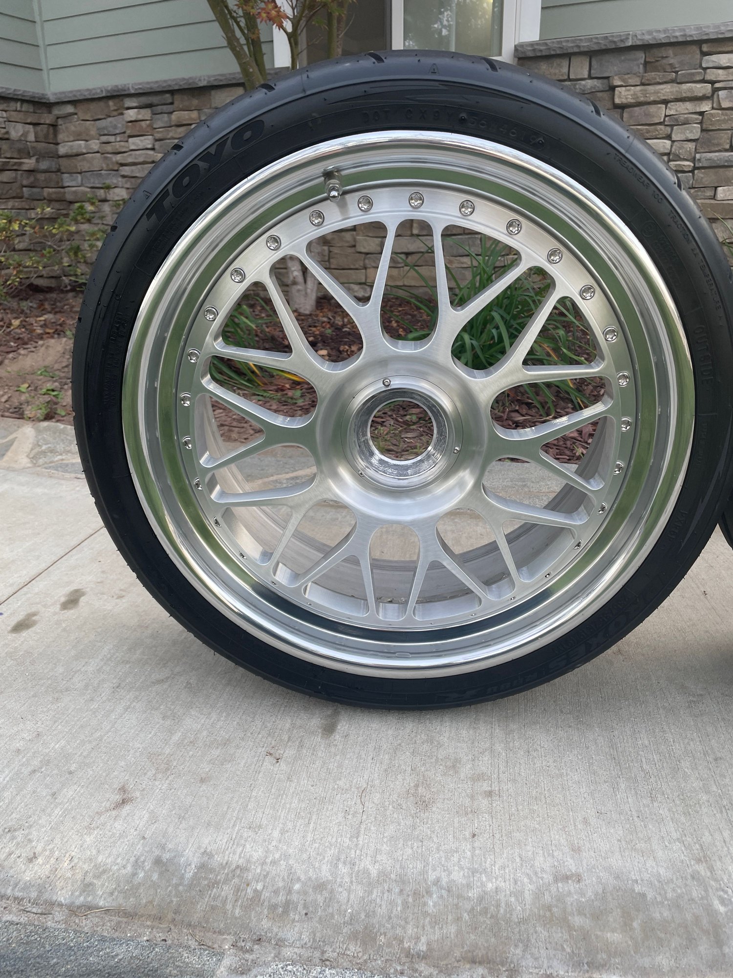 Wheels and Tires/Axles - 19” HRE Centerlock Classic 300 series - Used - 0  All Models - Los Angeles, CA 90503, United States