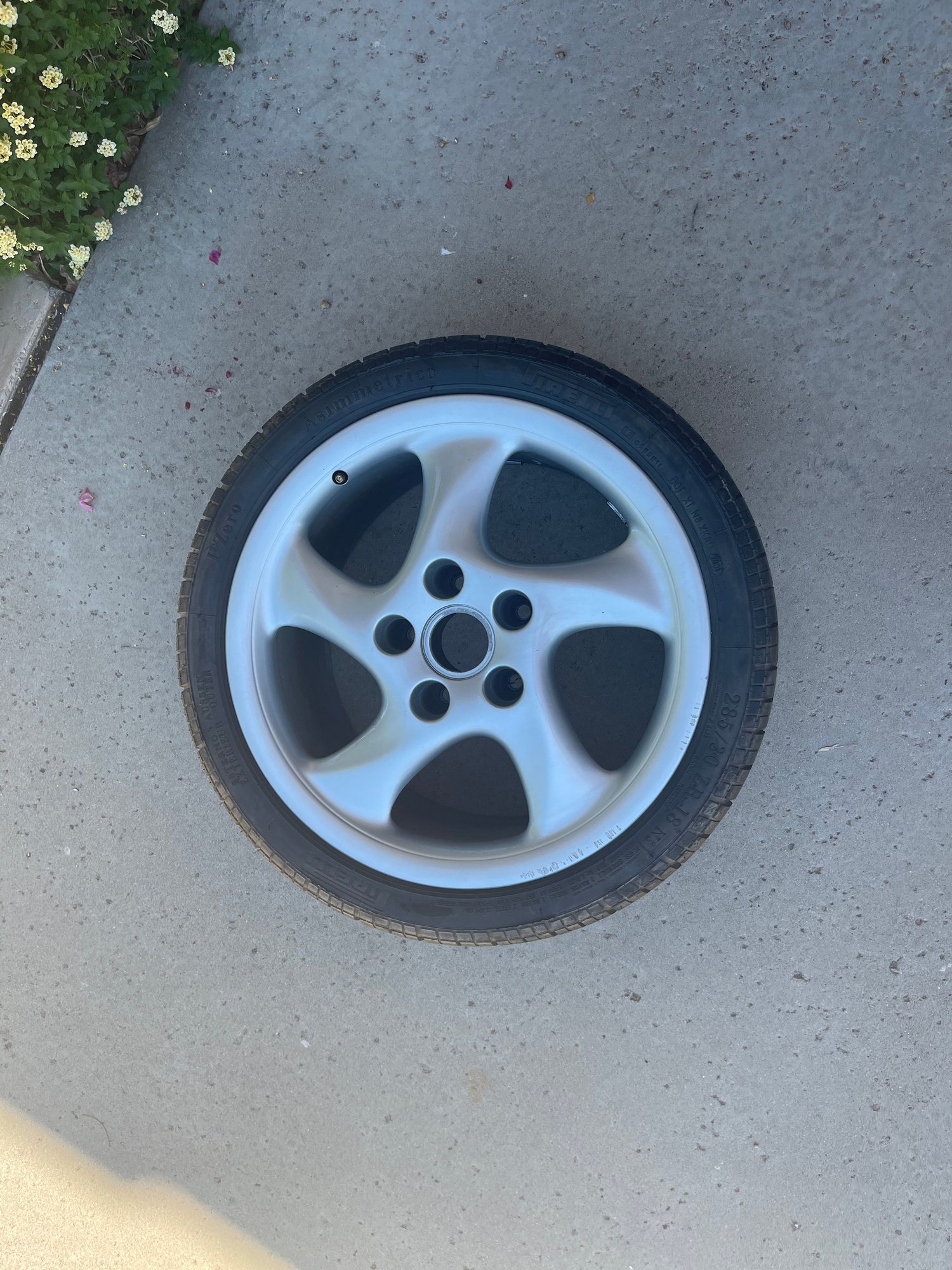 Wheels and Tires/Axles - Porsche 993 solid spoke twist wheel 18/10/40 - Used - 1996 to 1998 Porsche 911 - Scottsdale, AZ 85259, United States