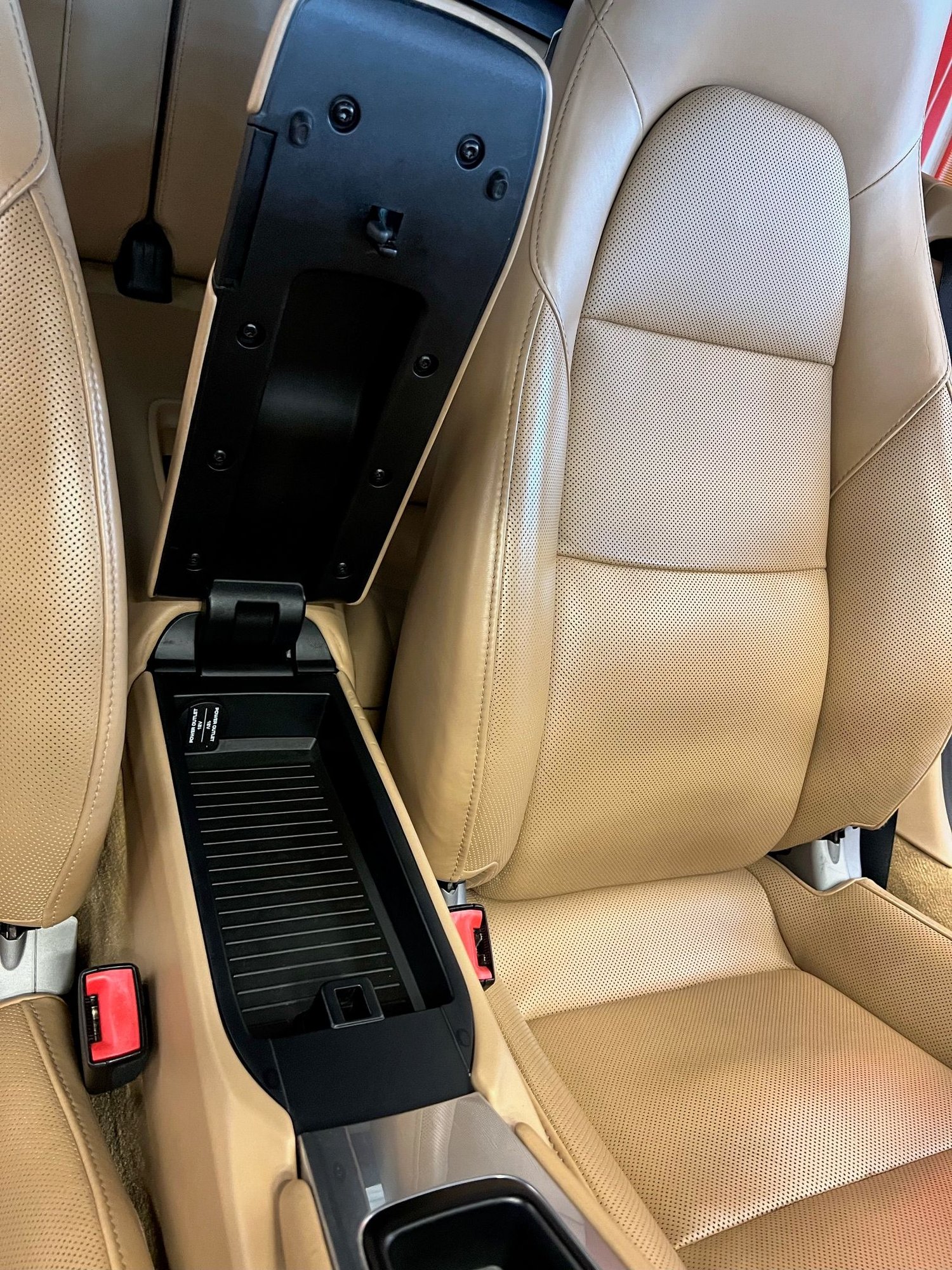 2013 Porsche 911 - 911 C4S Cabriolet Gorgeous High Spec  (Sports Chrono, PSE, Burmester, PAS, Prem Plus) - Used - VIN WP0CB2A90DS155464 - 45,000 Miles - 4WD - Automatic - Convertible - Blue - Villanova, PA 19085, United States