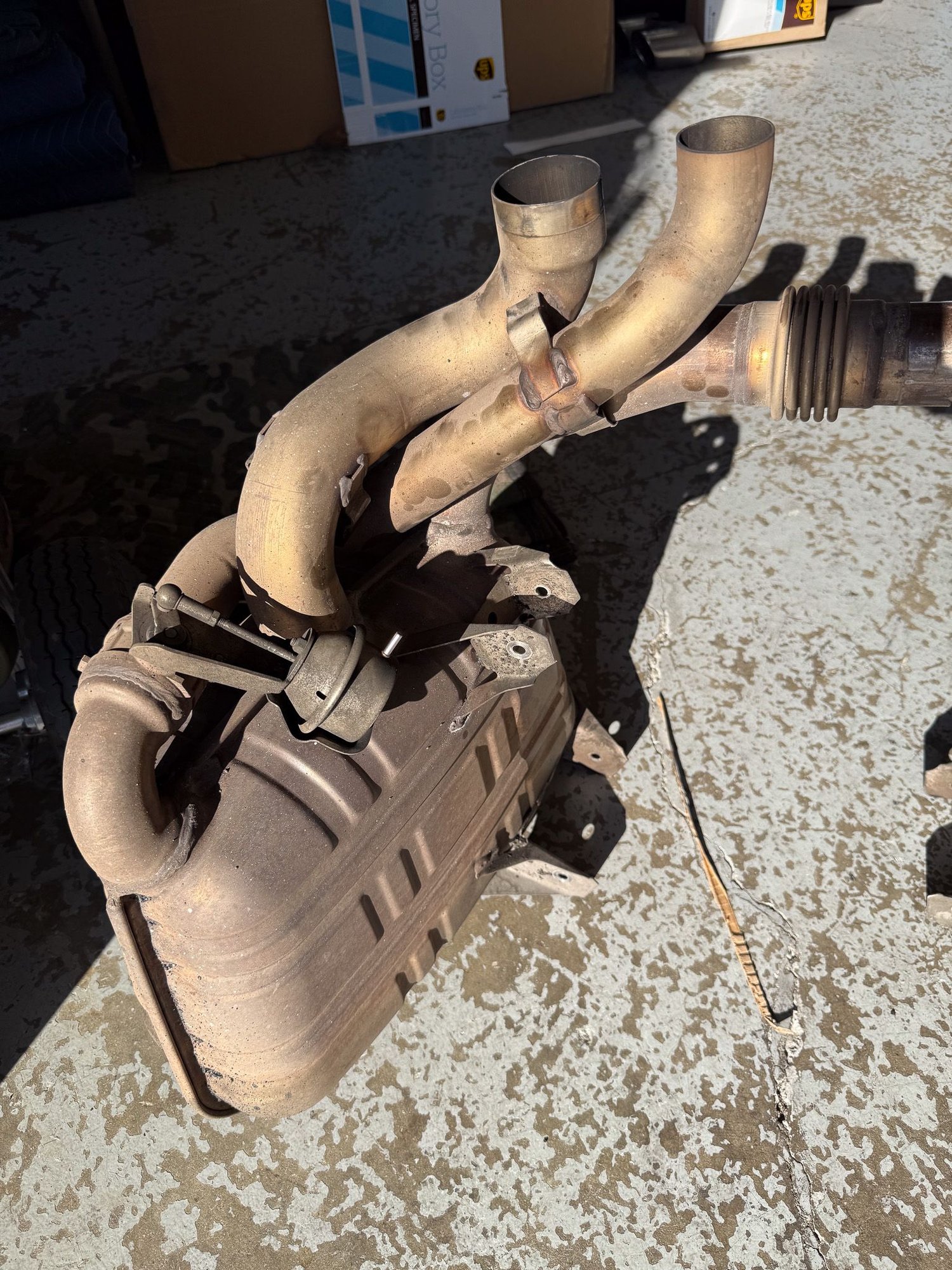 Engine - Exhaust - OEM Porsche Sport Exhaust (PSE) – 997.1 Carrera – Mufflers w/Valves & Tips - $900 OBO - Used - 2005 to 2008 Porsche 911 - Vallejo, CA 94591, United States