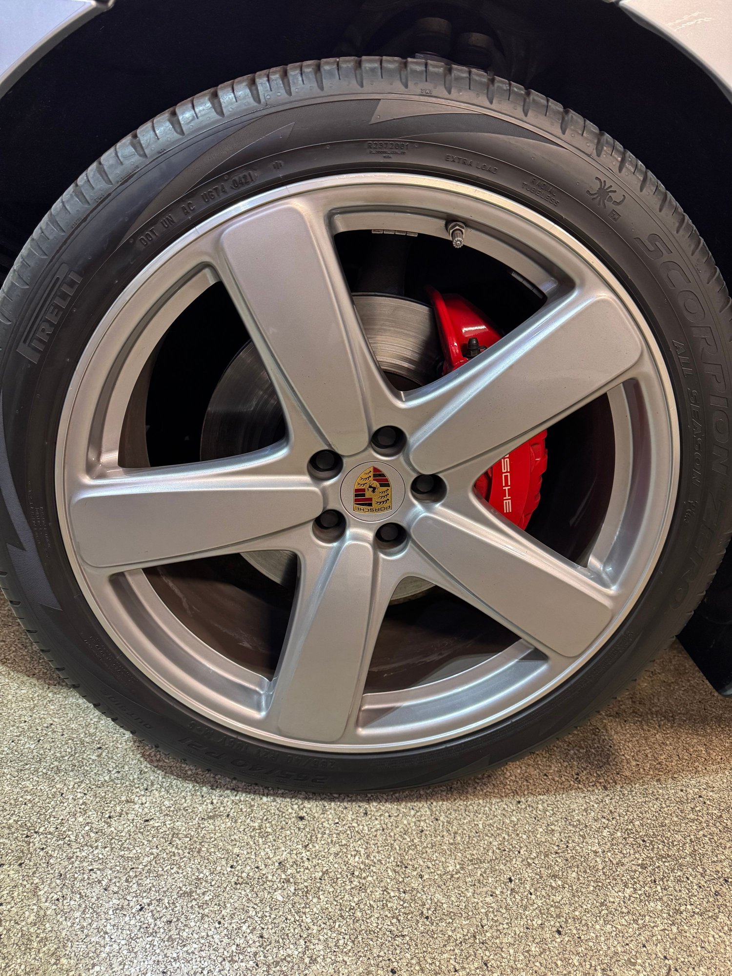 Wheels and Tires/Axles - 21” Silver Sport Classics/Scorpion Zero A/S - Used - 2015 to 2024 Porsche Macan - St. Charles, IL 60175, United States