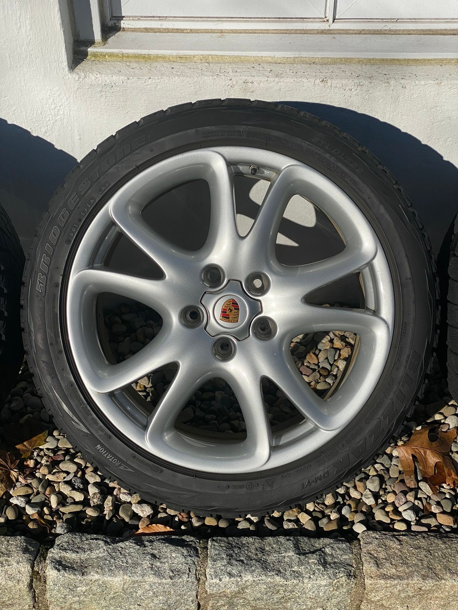 Wheels and Tires/Axles - Genuine Porsche Cayenne 20" Wheels w/Winter Blizzaks, Caps, TPMS, Covers & Spacers - Used - All Years Porsche Cayenne - Westport, CT 06880, United States