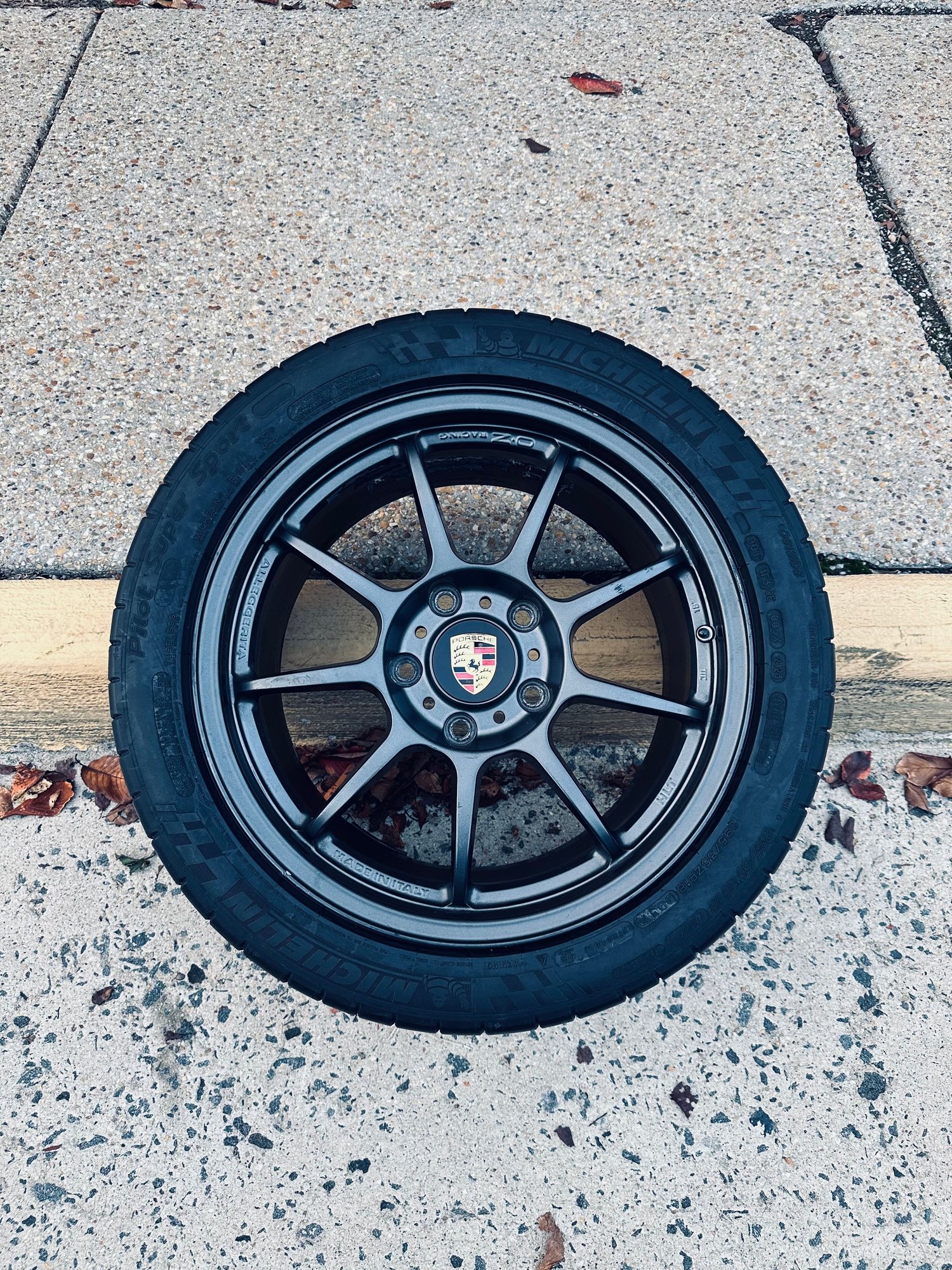 Wheels and Tires/Axles - OZ Racing Alleggerita HLT Anthracite Grey Porsche 996/997 BRAND NEW TIRES!!! - Used - 1990 to 2024 Porsche 911 - Vienna, VA 22182, United States