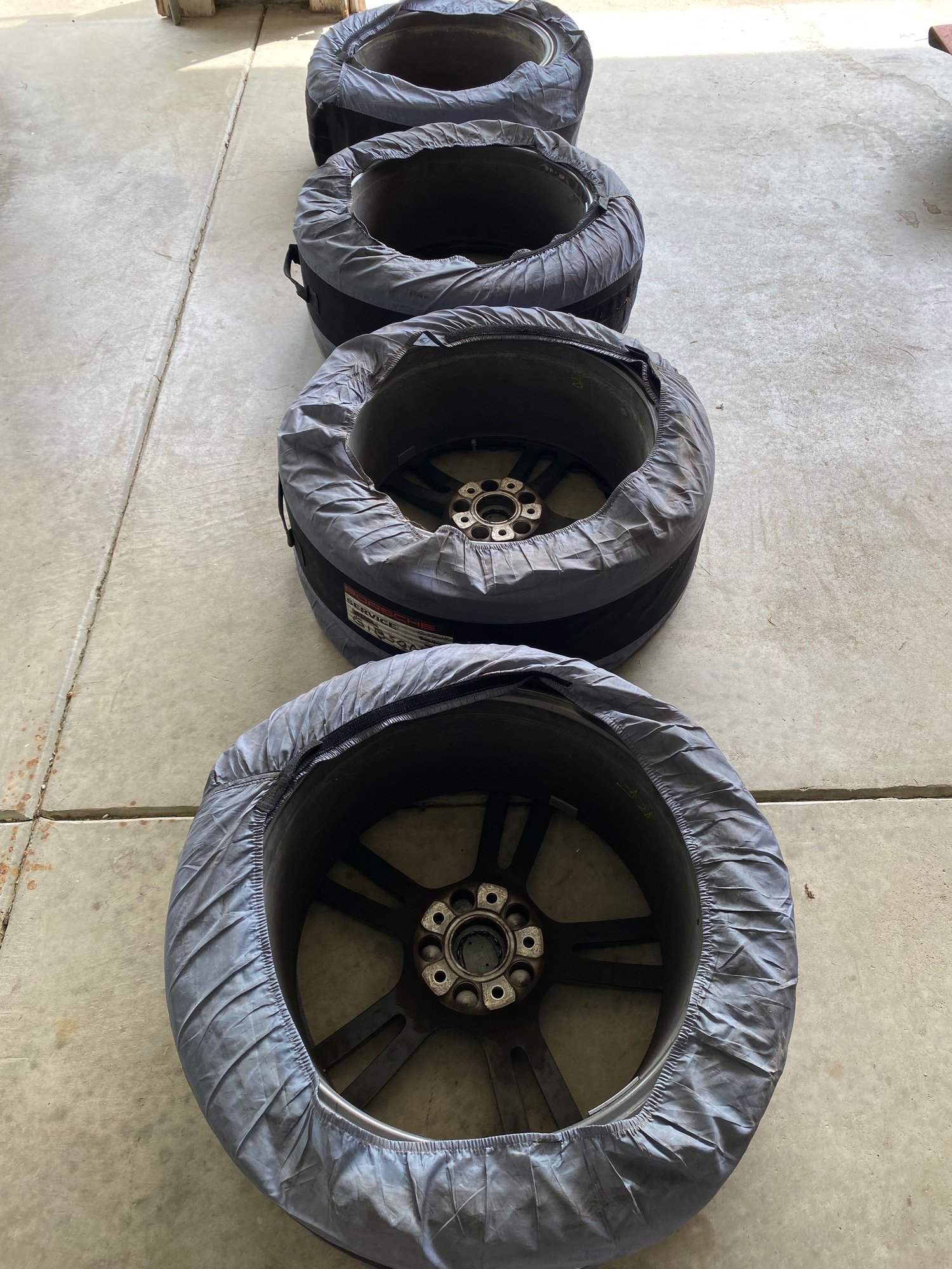 Wheels and Tires/Axles - 2014 Cayenne 21" 911 Turbo II Wheels - Used - -1 to 2026  All Models - Cincinnati, OH 45245, United States