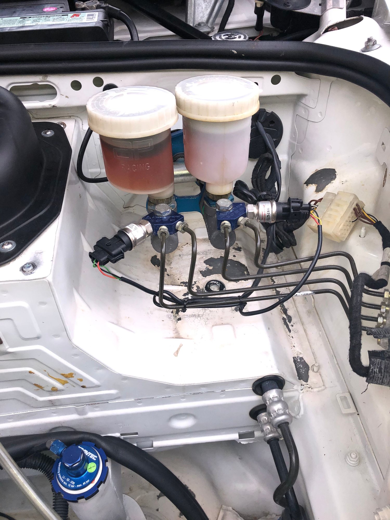 2005 Porsche GT3 - 2005 Porsche 997 GT3 Cup maintained by Autometrics - Used - VIN WP0ZZZ99Z5S798007 - 6 cyl - 2WD - Manual - Coupe - White - Charleston, SC 29464, United States