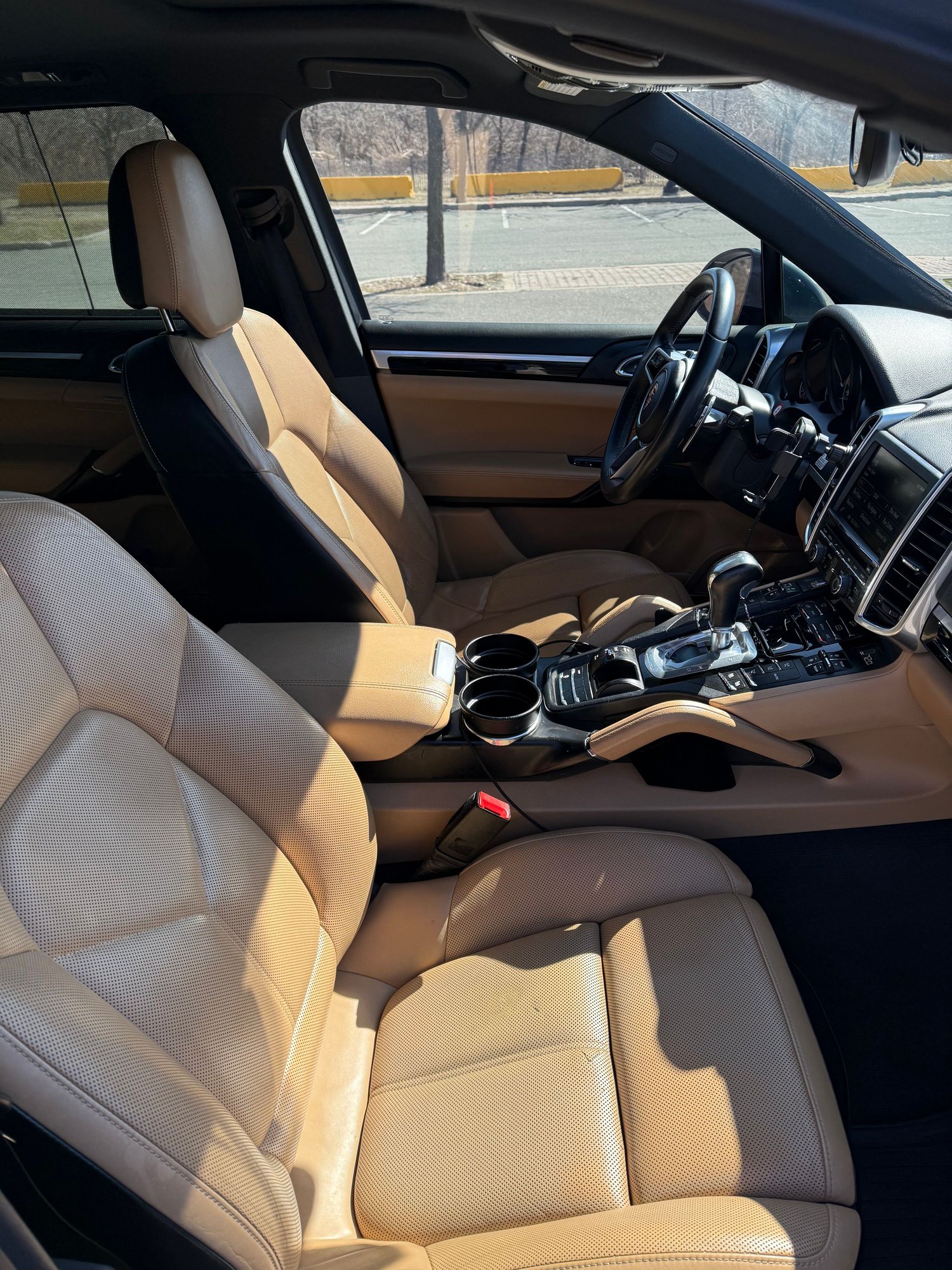 2015 Porsche Cayenne - 2015 Porsche Cayenne Diesel – Premium Package Plus - Used - VIN WP1AF2A26FLA33198 - 87,000 Miles - 6 cyl - 4WD - Automatic - SUV - Black - Atlantic Highlands, NJ 07716, United States
