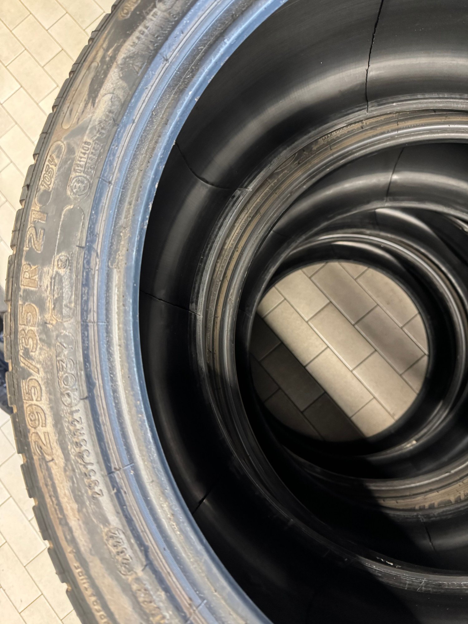 Wheels and Tires/Axles - Michelin Latitude Sport 3 tires Macan GTS 3k miles - Used - All Years Porsche Macan - Washington, DC 20016, United States