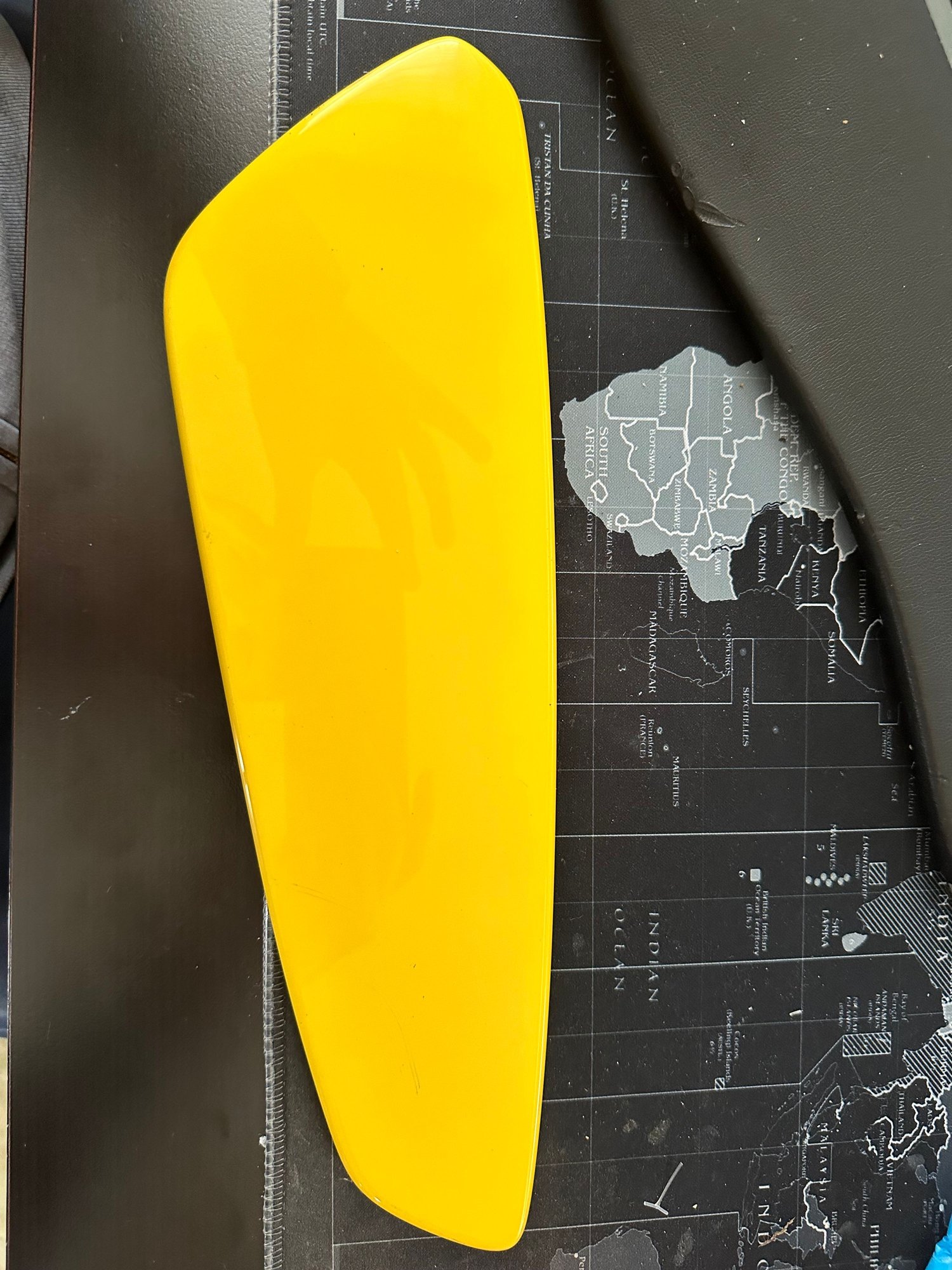 Exterior Body Parts - 2016 GT4 wing end plate right side - Used - 2016 Porsche Cayman GT4 - Rochester, NY 14617, United States