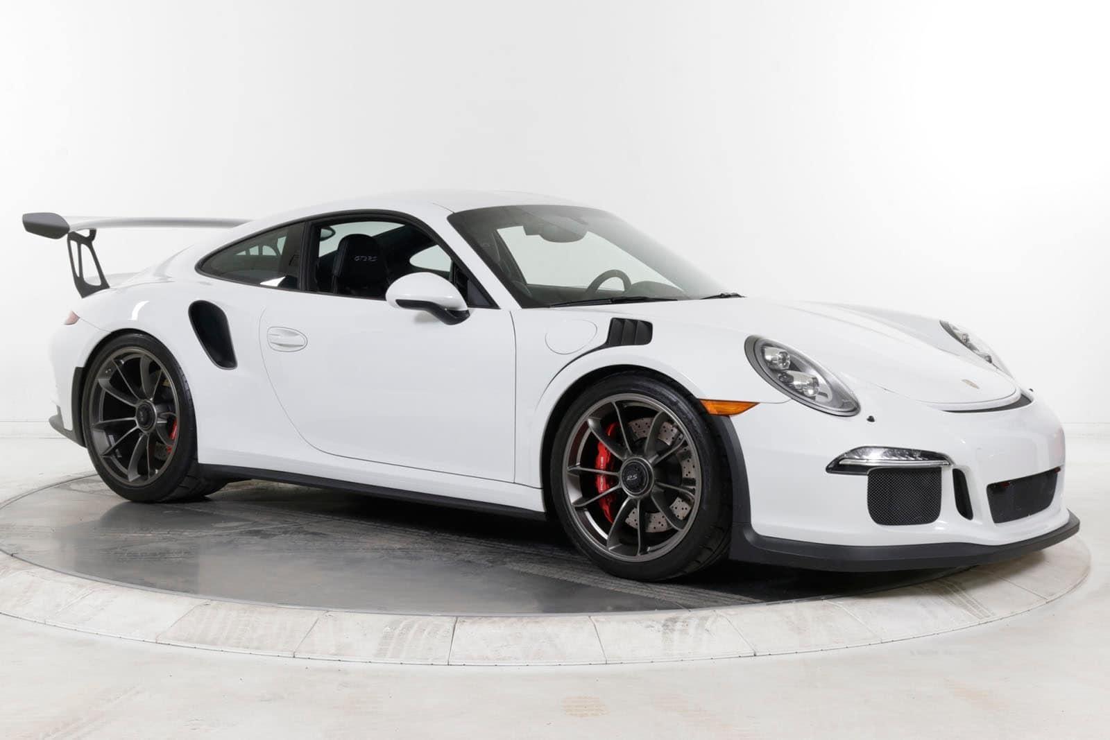 2016 Porsche 911 - Stunning Porsche 911 GT3 RS. Finished in White over Black Leather and Alcantara. - Used - VIN WP0AF2A90GS192854 - 7,350 Miles - 6 cyl - 2WD - Automatic - Coupe - White - Great Neck, NY 11024, United States