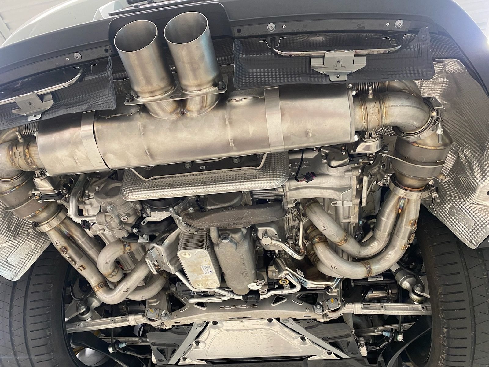 2022 Porsche 911 - 992 GT3 - Used - VIN WPOAC2A92NS269830 - 692 Miles - 6 cyl - 2WD - Automatic - Coupe - White - Langhorne, PA 19047, United States