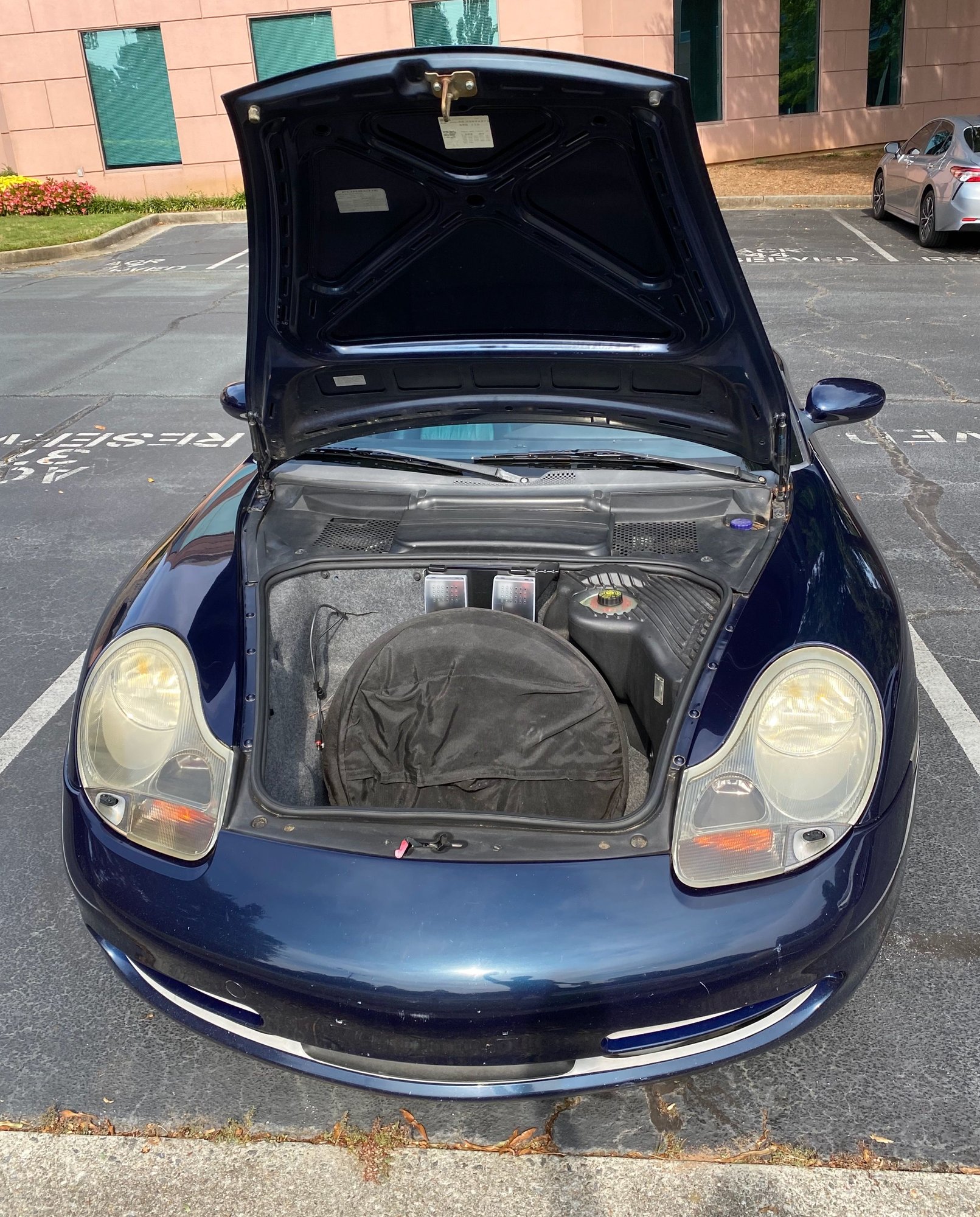 1999 Porsche 911 - 1999 Porsche 996 Coupe, 6-Speed - Used - VIN WP0AA299XXS624272 - 128,700 Miles - 4 cyl - 2WD - Manual - Coupe - Blue - Atlanta, GA 30319, United States