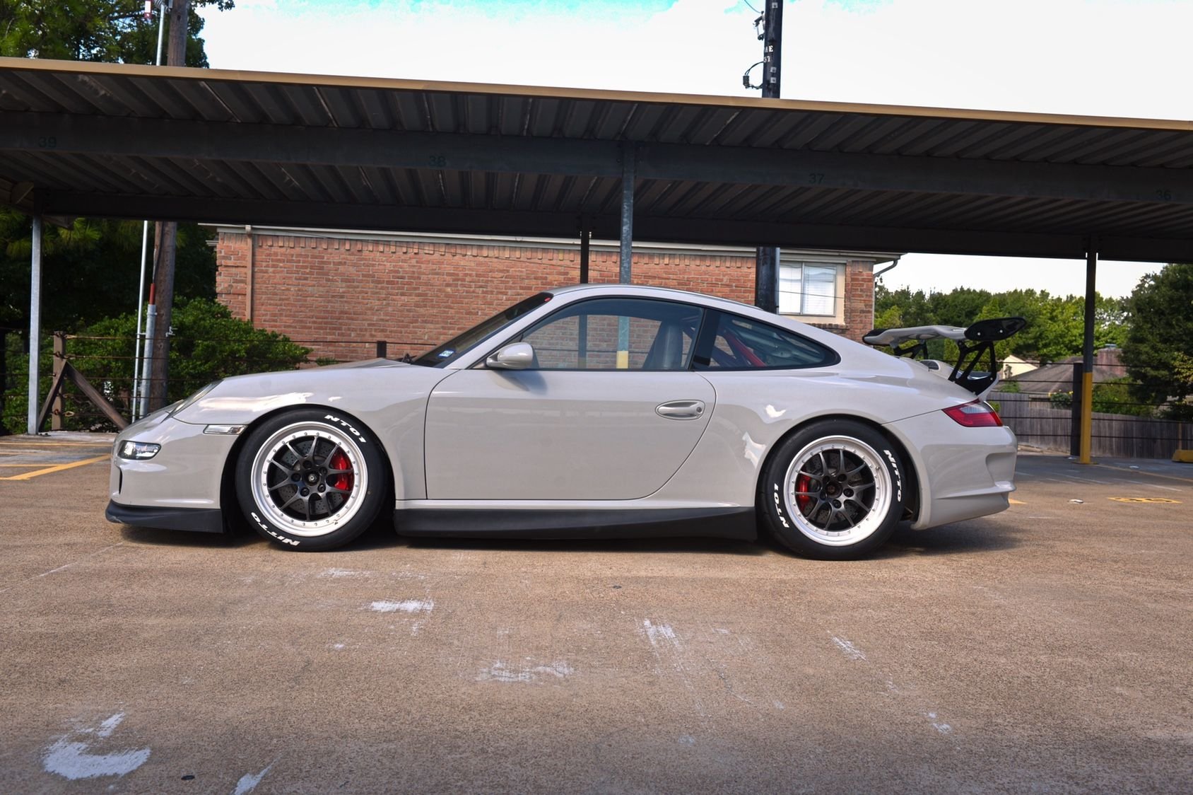 2006 Porsche 911 -  - Used - VIN WP0AB29936S741669 - 42,000 Miles - 6 cyl - 2WD - Manual - Coupe - Gray - Bellaire, TX 77401, United States