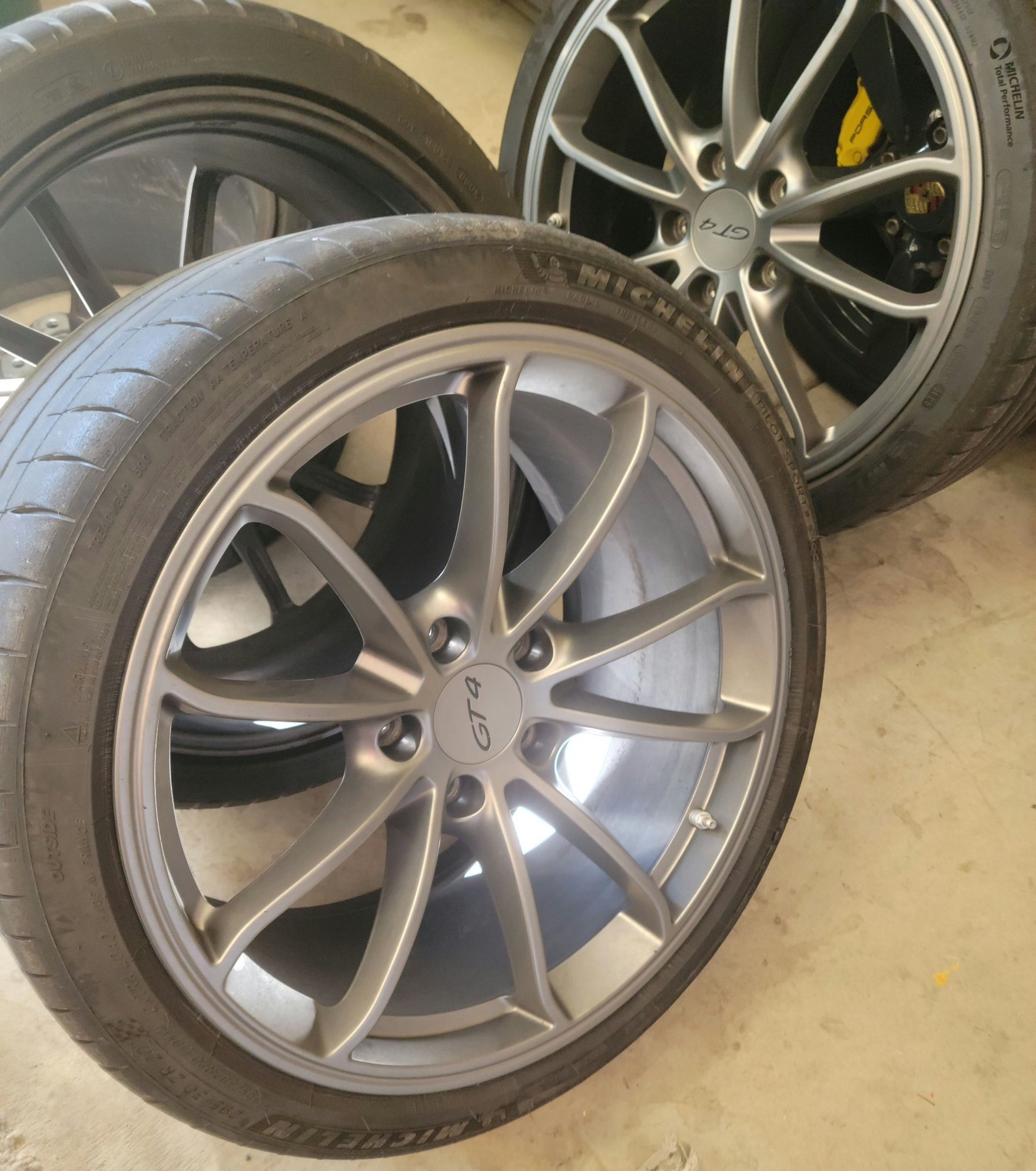 Wheels and Tires/Axles - 981 GT4 OE wheels and tires - Used - All Years  All Models - Reno, NV 89506, United States