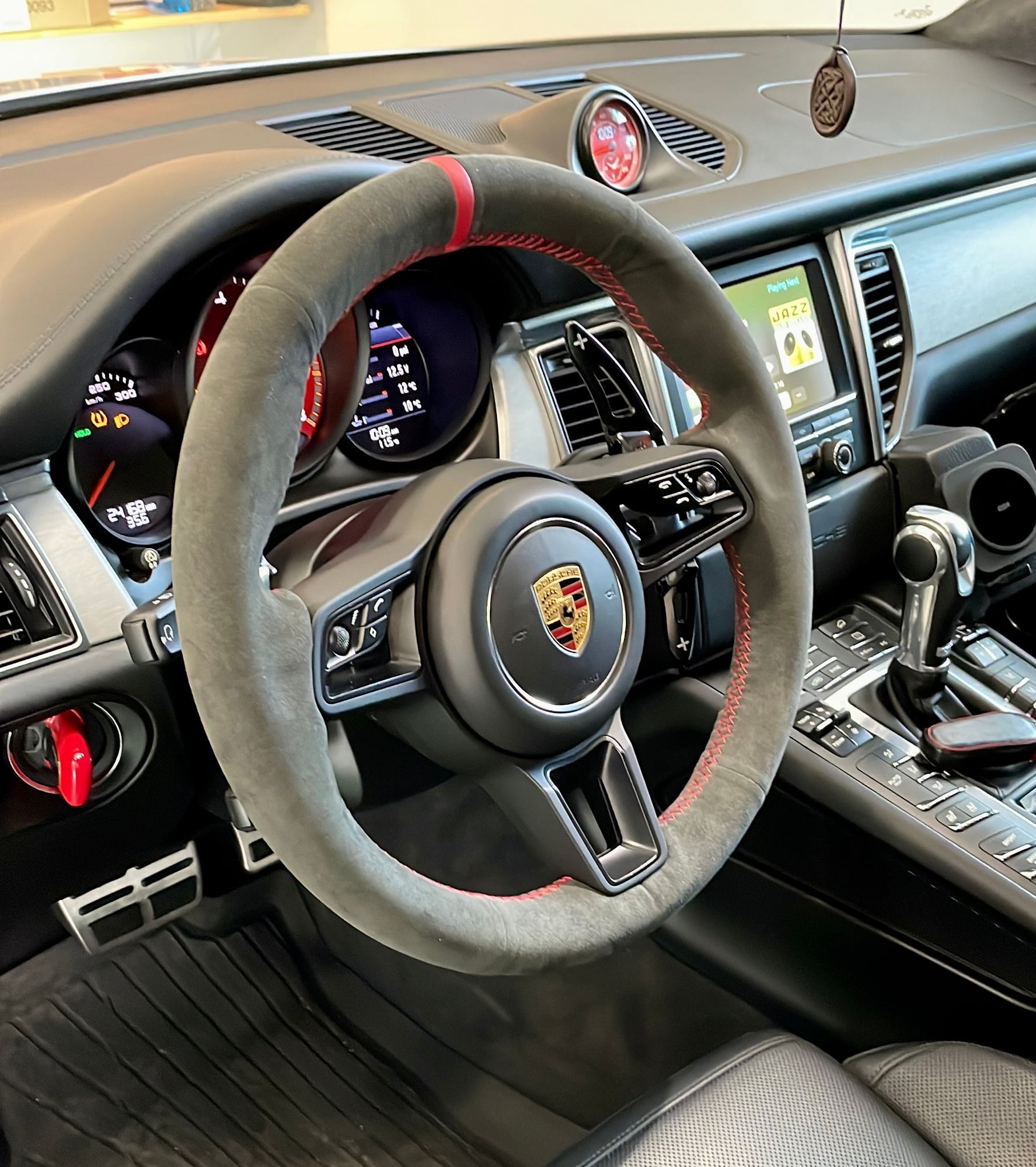Steering Wheel Alcantara Wrap Request - Rennlist - Porsche