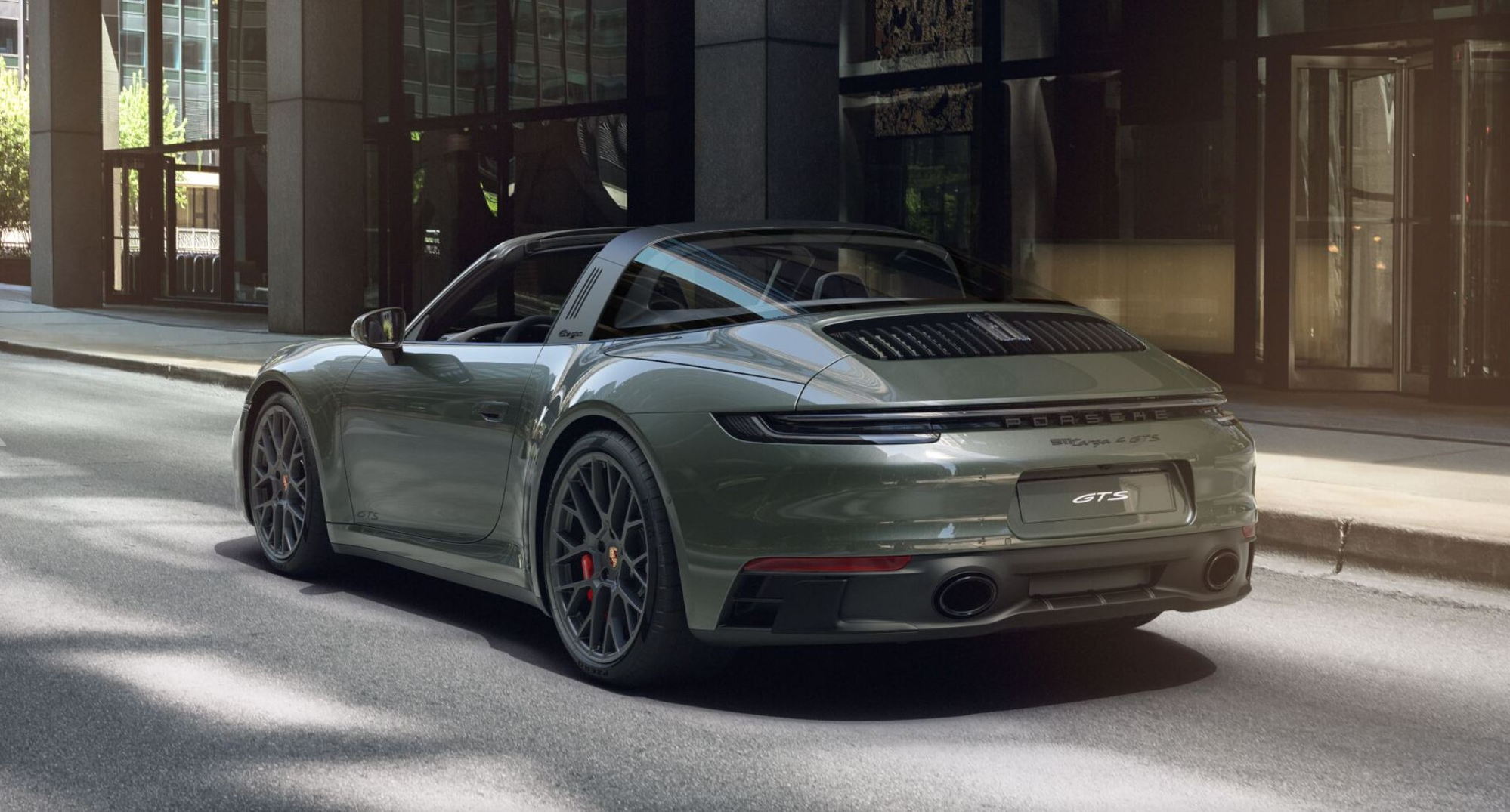 Porsche 911 Targa Р·РµР»РµРЅС‹Р№