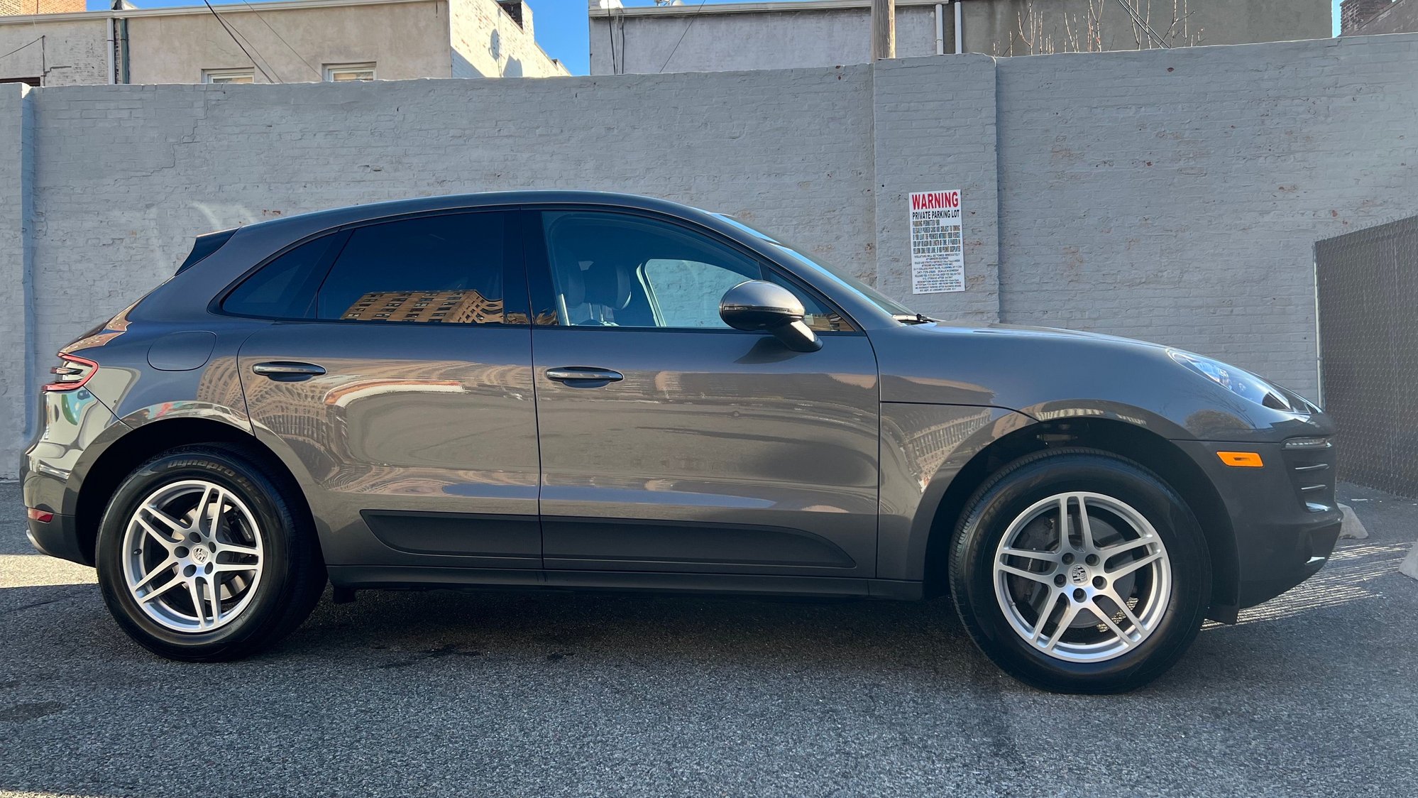 2018 Porsche Macan - 2018 Macan Base, CPO warranty to Nov 2023, Prem Pkg+, ACC - Used - VIN WP1AA2A5XJLB00600 - 44,200 Miles - 4 cyl - AWD - Automatic - SUV - Gray - New York, NY 11225, United States