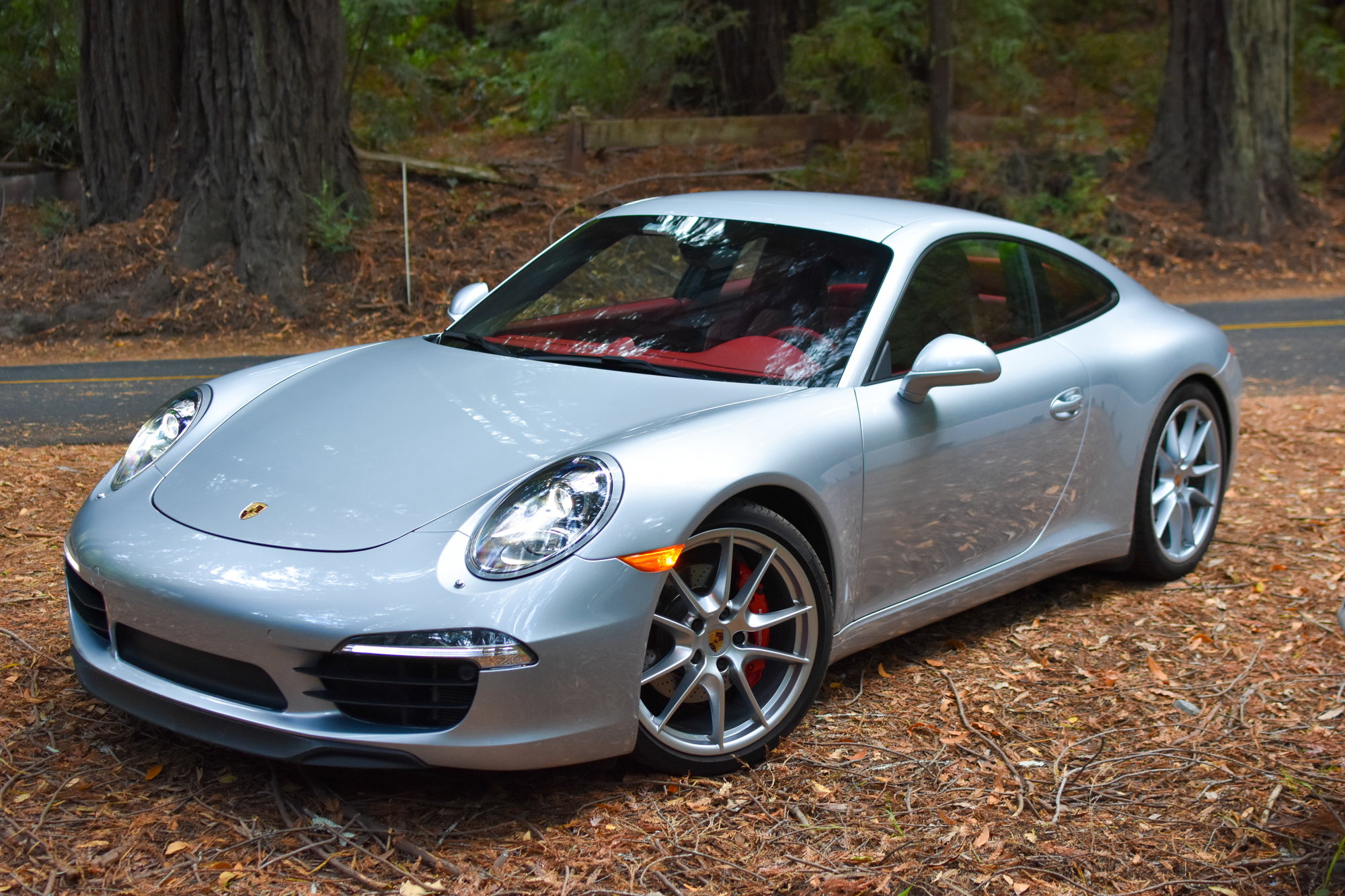 2014 Porsche 911 - 2014 Porsche 911 Carrera S Low Miles, Great Options - Used - VIN WP0AB2A93ES122709 - 24,500 Miles - 6 cyl - 2WD - Automatic - Coupe - Silver - San Francisco, CA 94109, United States