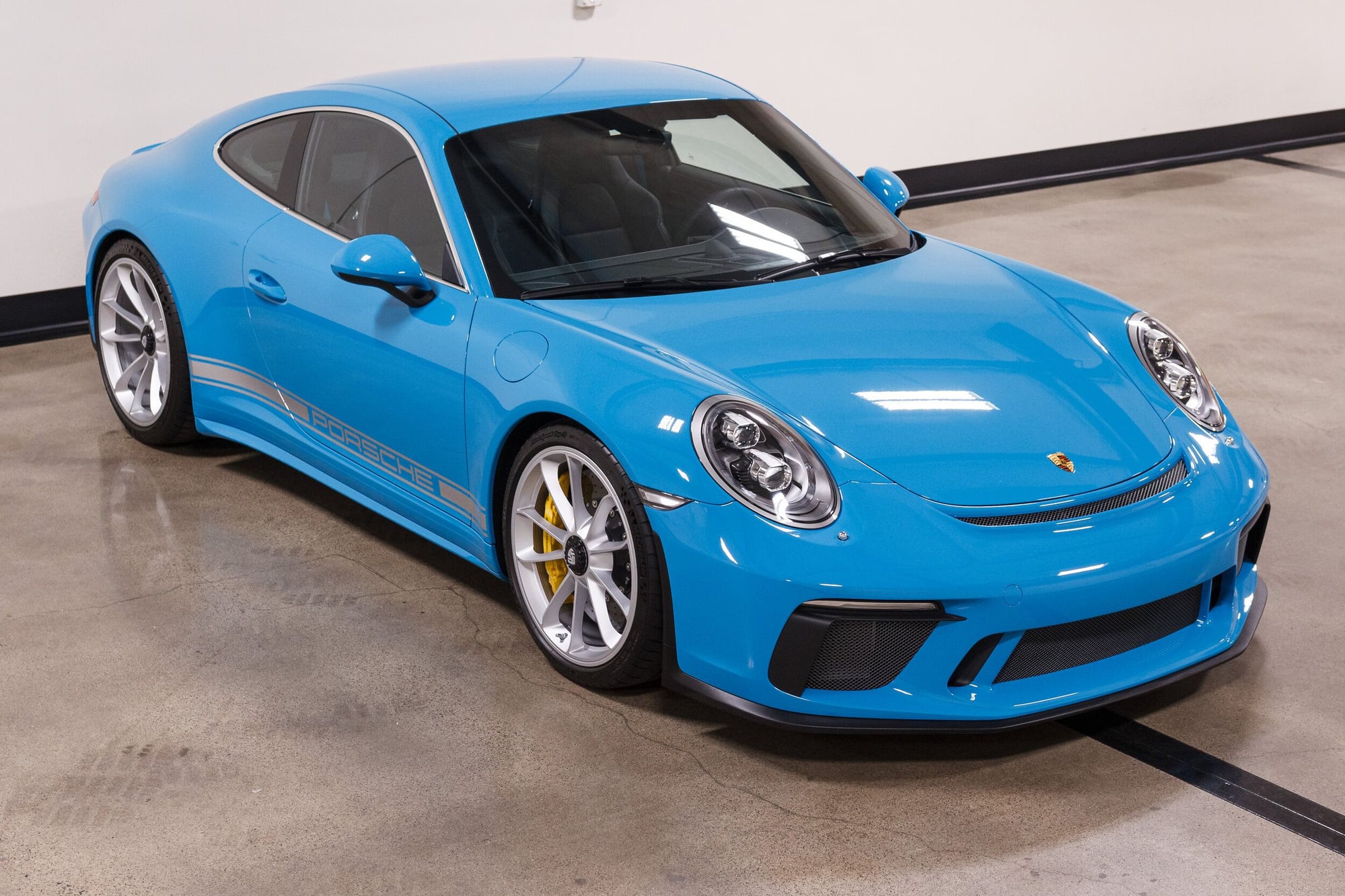 2019 Porsche 911 - Want to Buy a 2019 Porsche GT3 Touring 991.2 - New or Used - 6 cyl - 2WD - Automatic - Coupe - Other - Miami Beach, FL 33139, United States