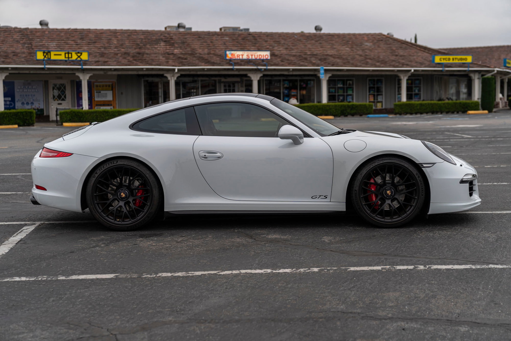 2015 Porsche 911 - 2015 911 GTS-25,084 miles, stunning car!!!  $115,000 OBO - Used - San Jose, CA 95124, United States