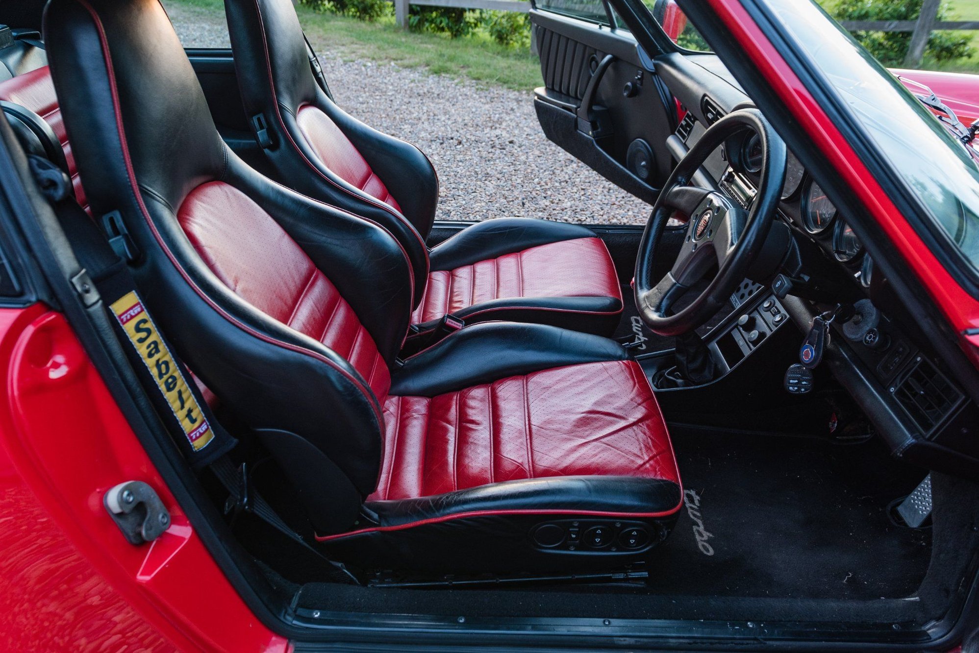 1987 Porsche 911 - 1987 PORSCHE 911 (930) TURBO - Used - VIN On application - 135,000 Miles - 6 cyl - 2WD - Manual - Red - Cheshunt EN7, United Kingdom