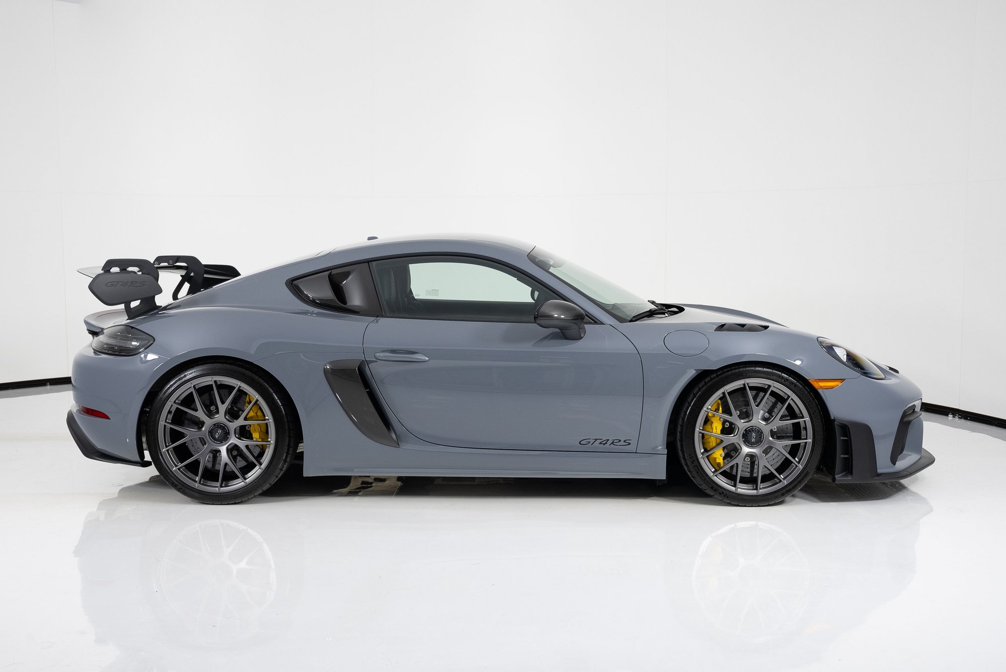 2023 Porsche 718 - Weissach GT4RS w/ Delivery Miles - Arctic Grey - Used - VIN WP0AE2A84PS280297 - 71 Miles - 6 cyl - 2WD - Automatic - Coupe - Gray - Murrieta, CA 92562, United States