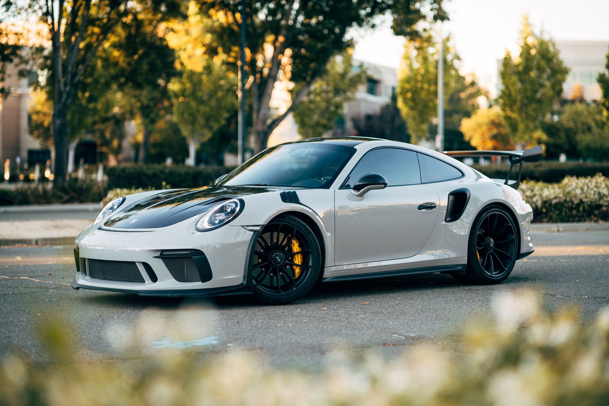 2019 Porsche GT3 - FS: 2019 991.2 911 GT3 RS Weissach - Chalk - Used - VIN WP0AF2A91KS165526 - 8,200 Miles - 6 cyl - 2WD - Automatic - Coupe - Gray - San Francisco, CA 94103, United States