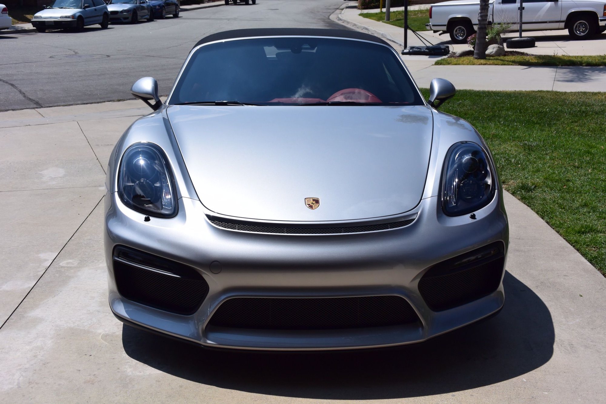 2016 Porsche Boxster - 2016 Porsche Boxster Spyder - Used - VIN WP0CC2A82GS152669 - 7,670 Miles - 6 cyl - 2WD - Manual - Convertible - Silver - Alta Loma, CA 91701, United States