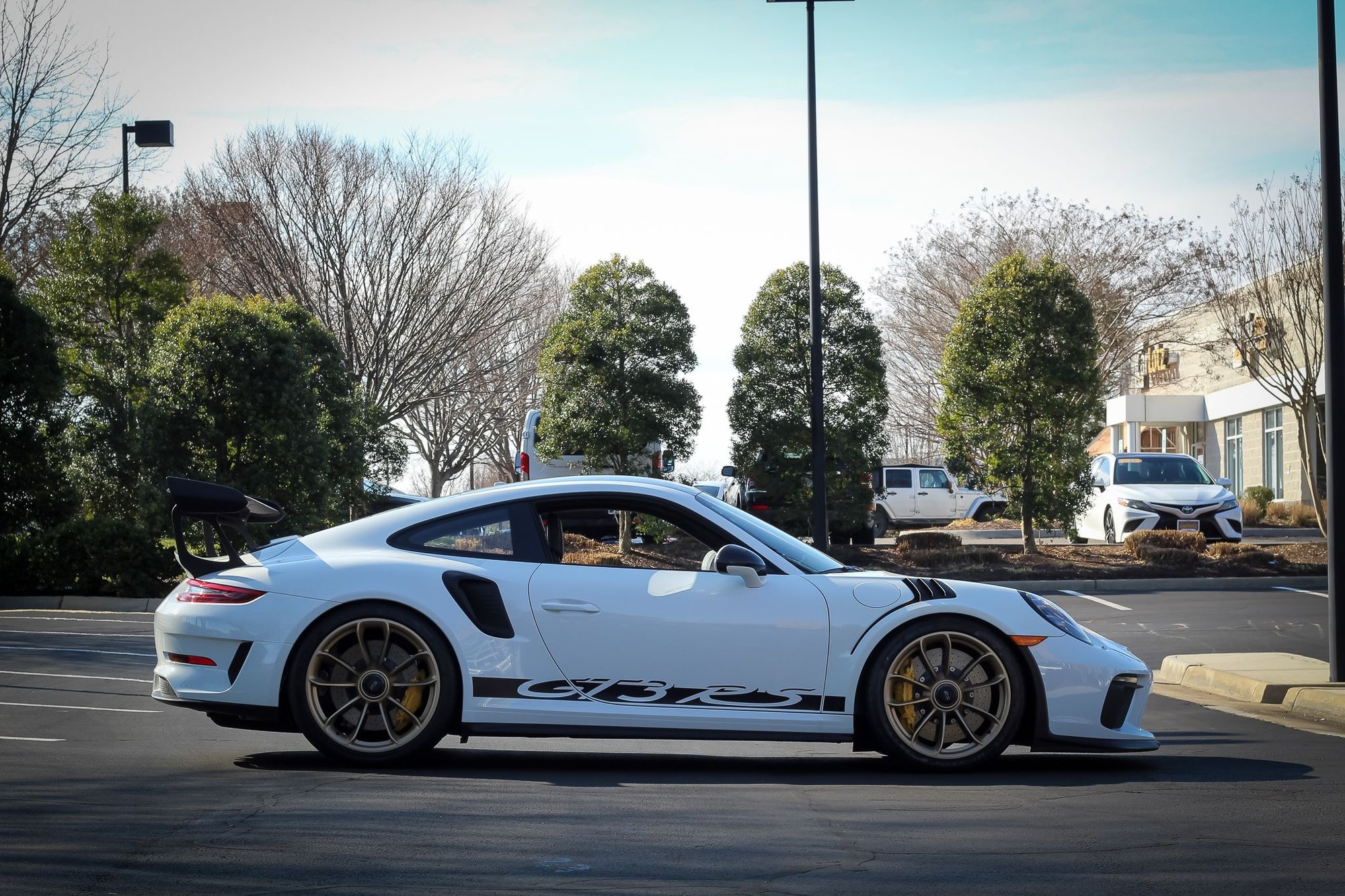 2019 Porsche 911 - 2019 911 GT3 RS-Weissach-2900 miles - Used - VIN WP0AF2A9XKS165475 - 2,900 Miles - 2WD - Automatic - Coupe - White - Richmond, VA 23113, United States