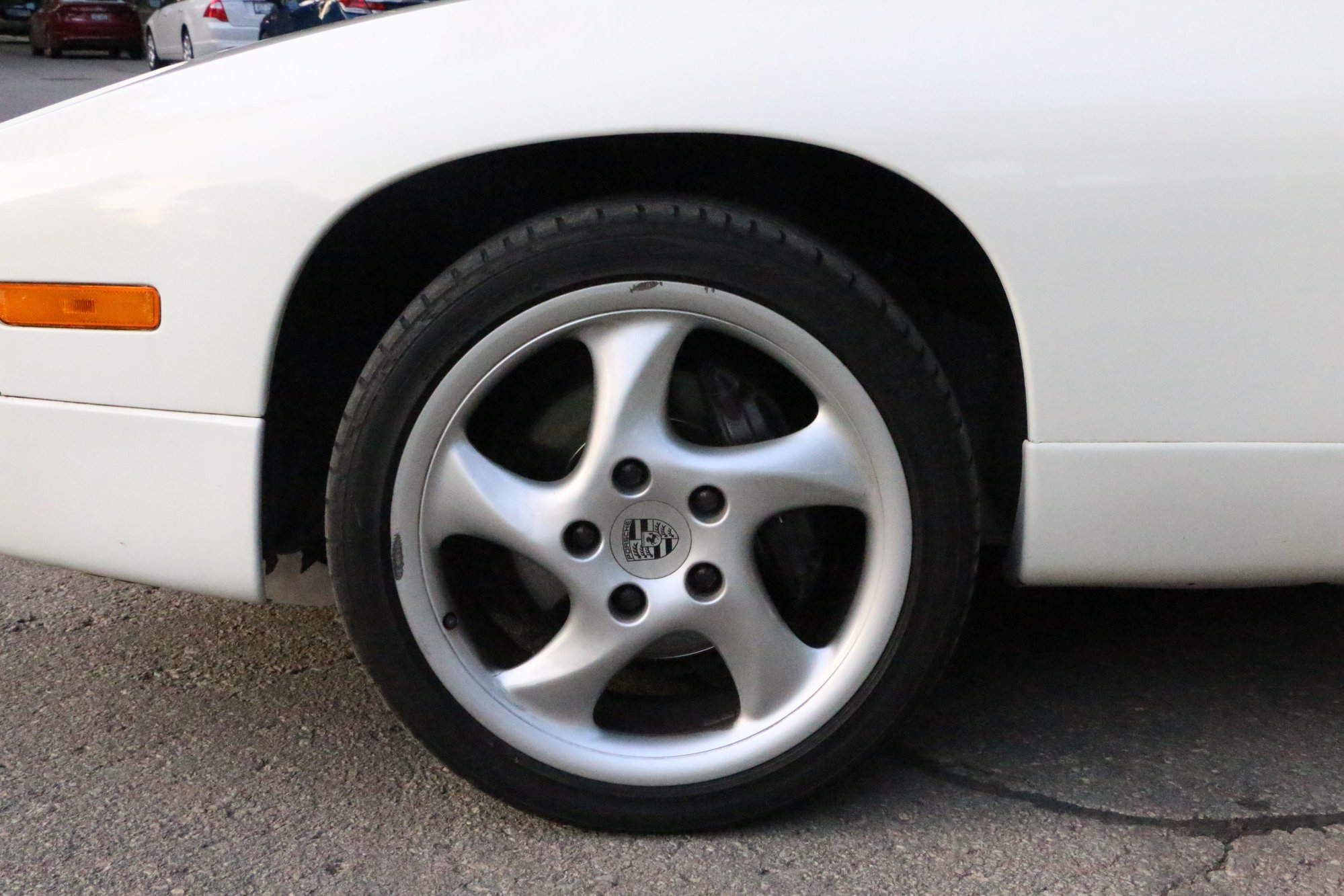 1990 Porsche 928 - Porsche 928 S4 1990 Manual! Low miles!! Excellent Driver!!! - Used - VIN WP0JB2924LS860376 - 72,625 Miles - 8 cyl - 2WD - Manual - Coupe - White - Madison, WI 53715, United States