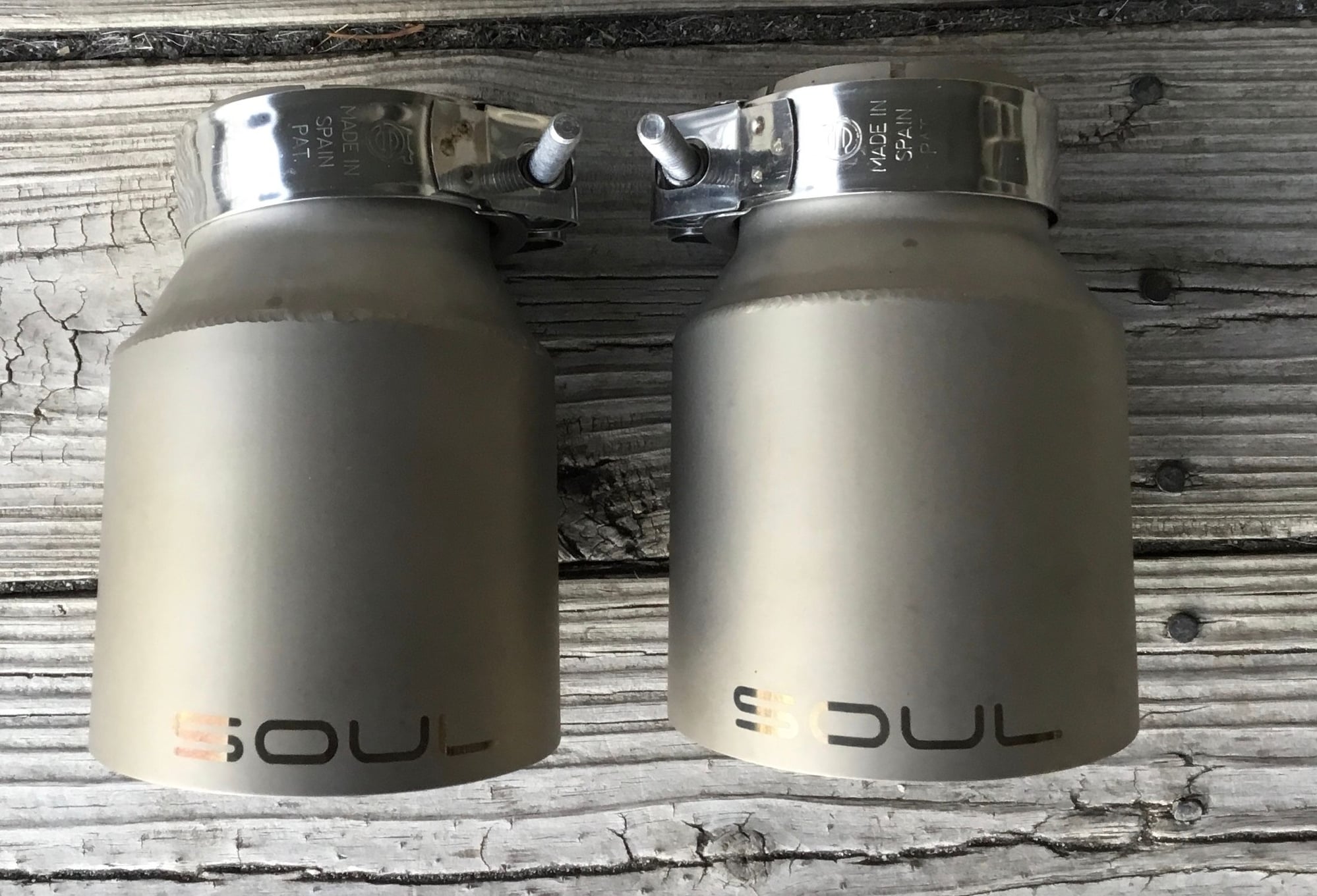 Engine - Exhaust - 991 SOUL AND STOCK EXHAUST TIPS , RENNLINE TOW HOOK - Used - Telford, PA 18969, United States