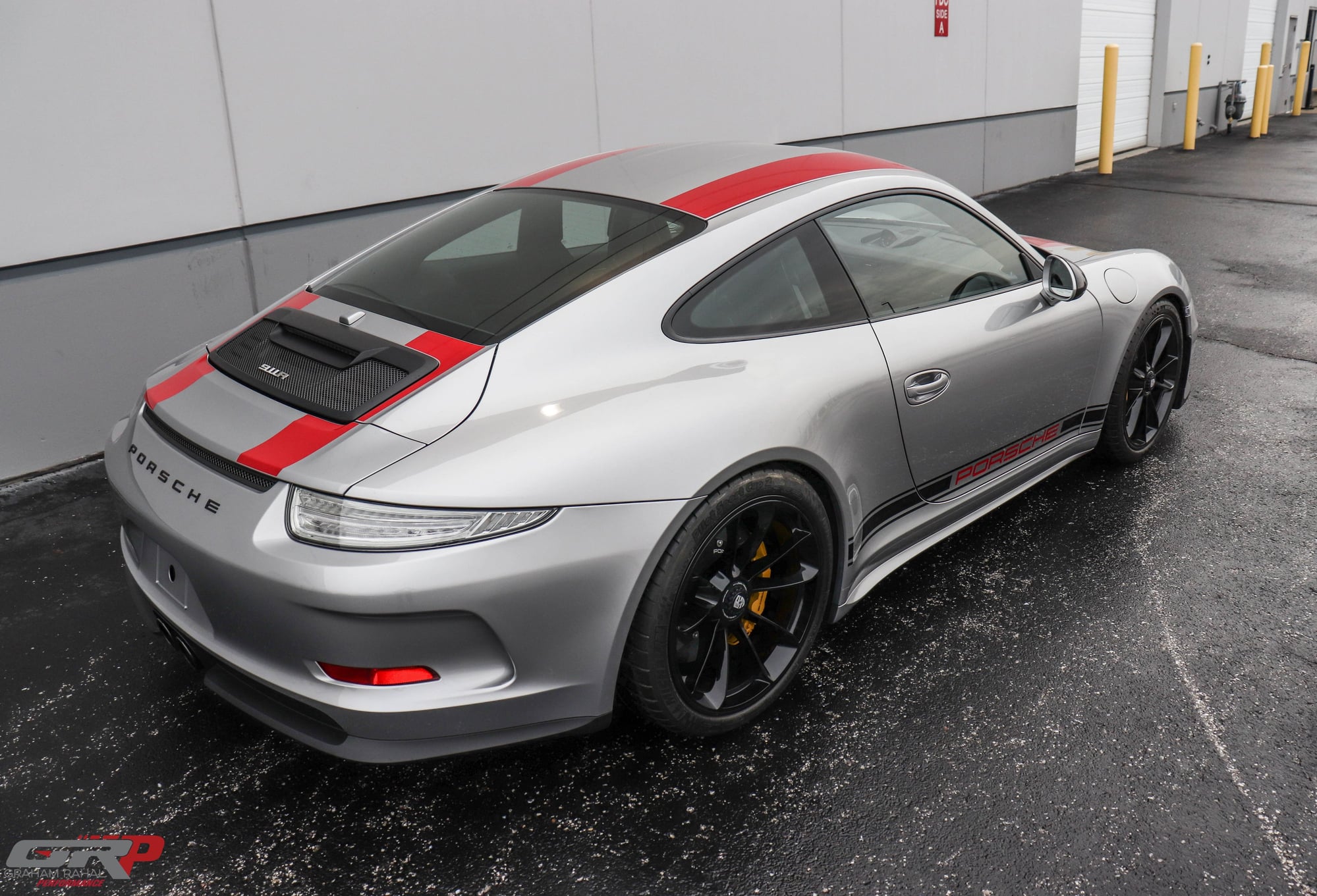 2016 Porsche 911 - 2016 Porsche 911R - CPO - Delivery Miles - Used - VIN WP0AF2A94GS195286 - 37 Miles - 6 cyl - 2WD - Manual - Coupe - Silver - Brownsburg, IN 46112, United States